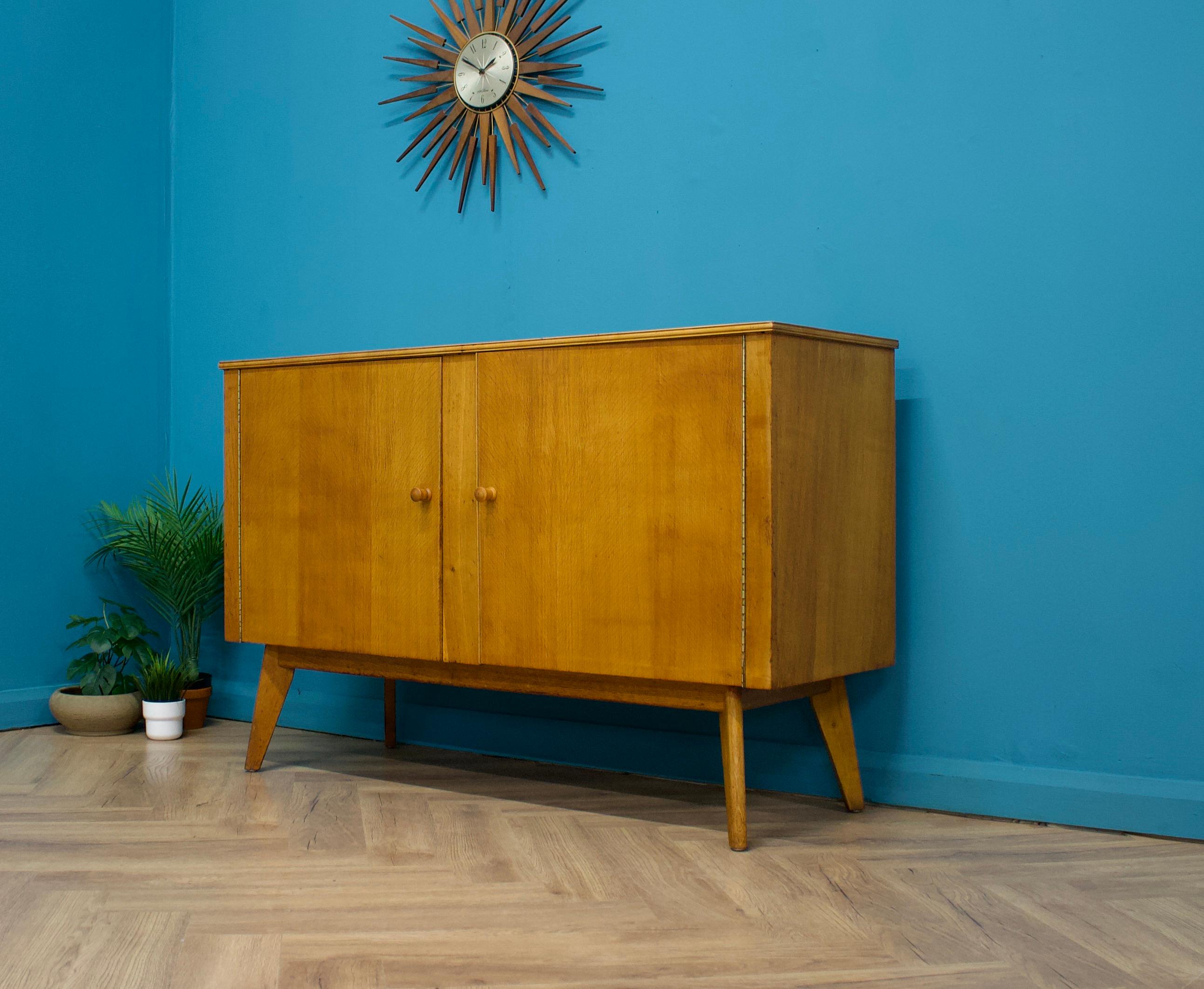 Mid-Century Modern Mid Century Oak Sideboard from Morris of Glasgow, 1950s