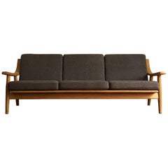 Midcentury Oak Sofa Model 530 by Hans Wegner for GETAMA