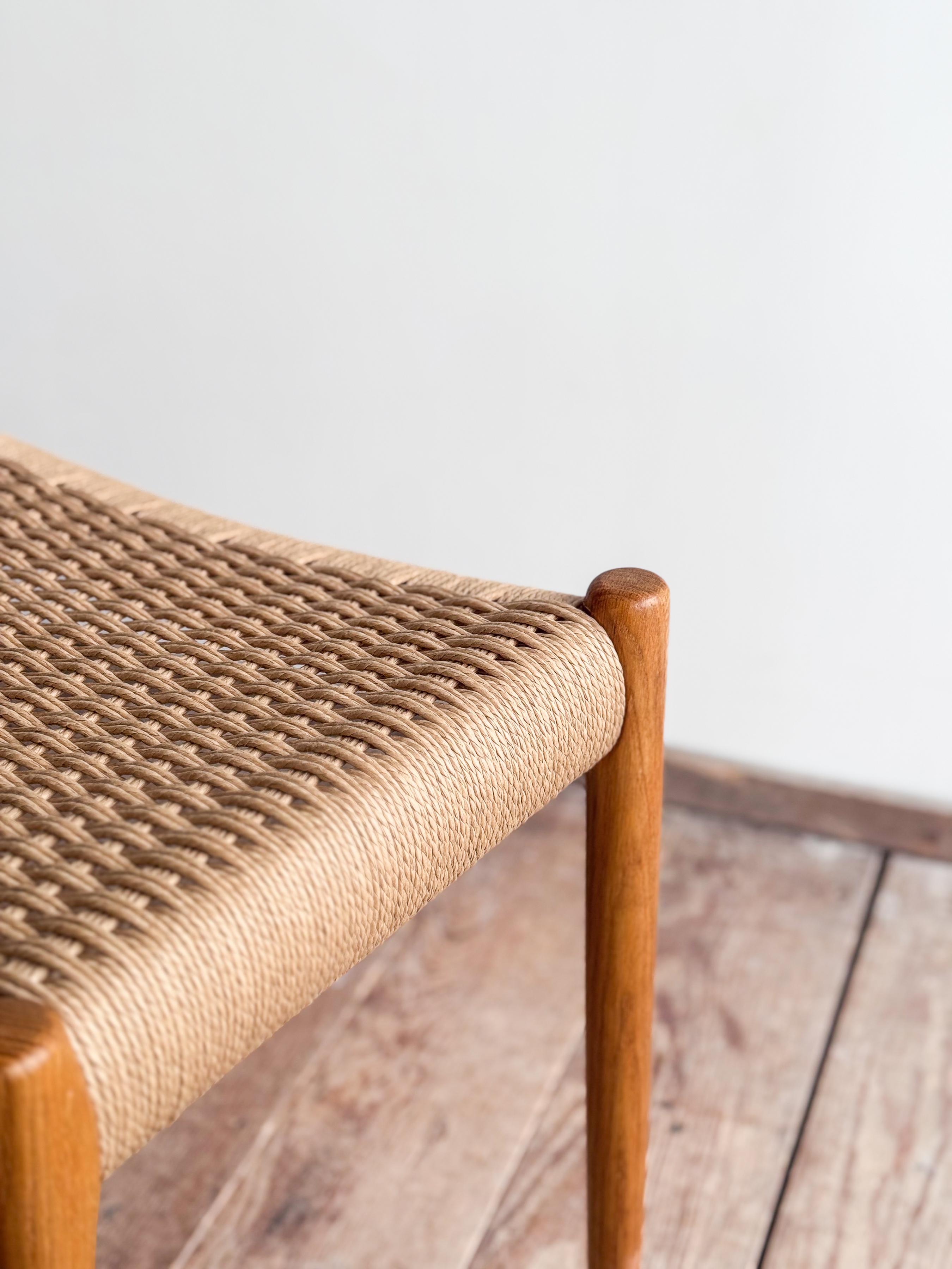 Mid-Century Oak Stool Model 80a by Niels O. Møller for J. L. Moller For Sale 3