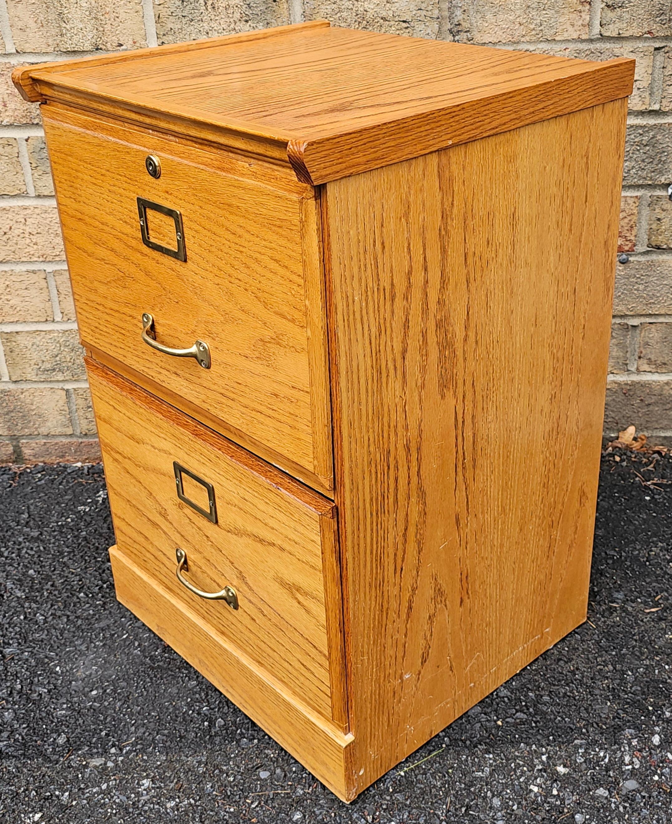 Mid-Century Oak Two-Drawer Legal Size Filing Cabinet with lock For Sale 1