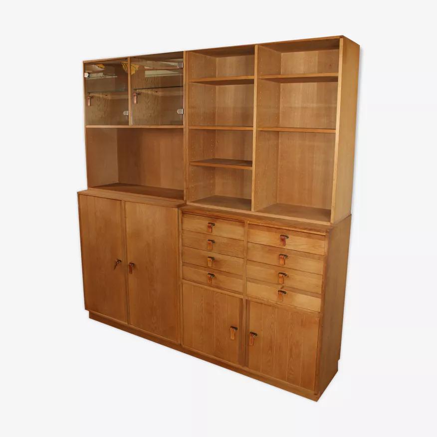 Scandinavo moderno Pensile in Oak di metà secolo di Kurt Østervig per K.K. Møbler in vendita