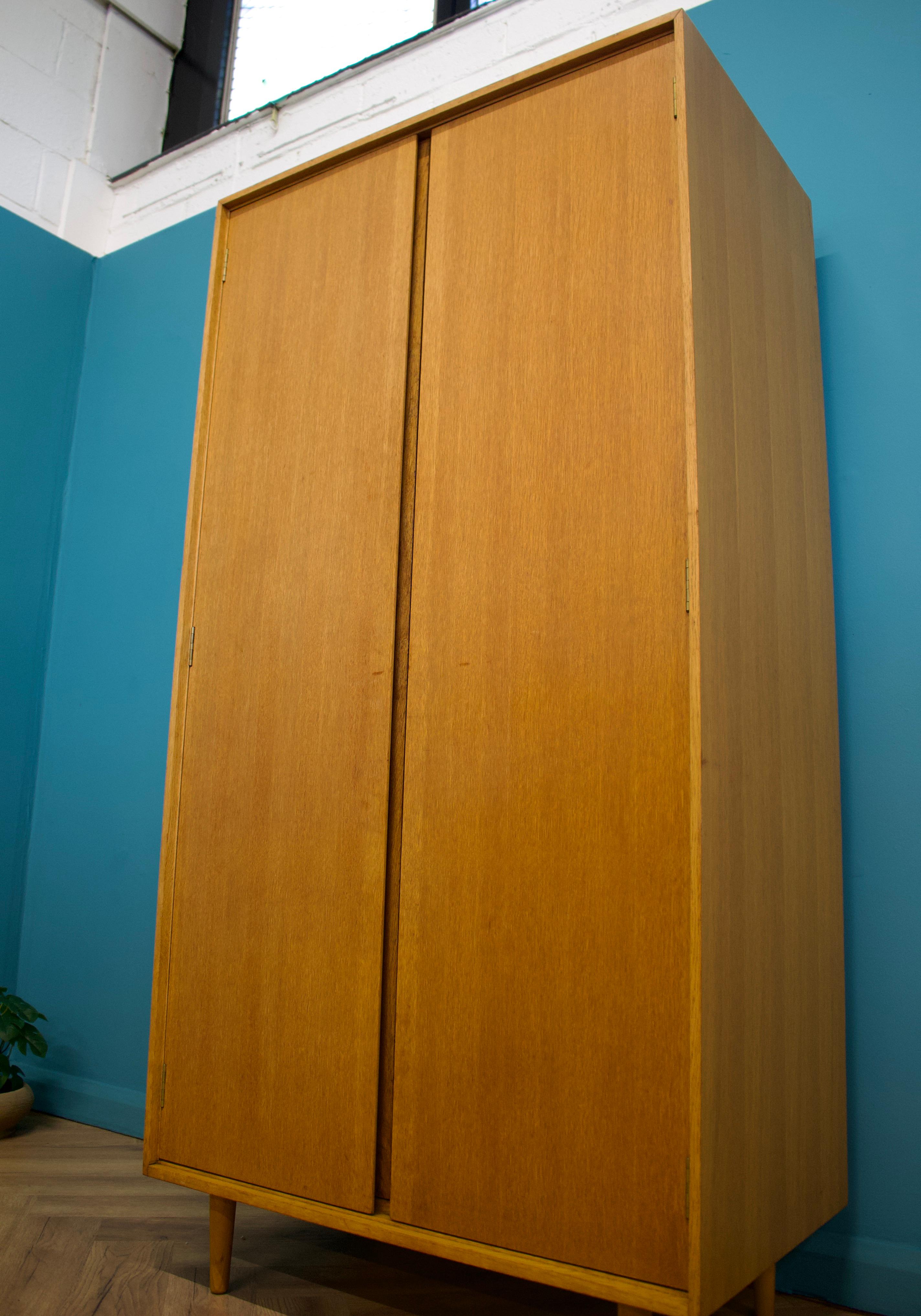 Veneer Mid Century, Oak Wardrobe by John & Sylvia Reid for Stag, 1960s