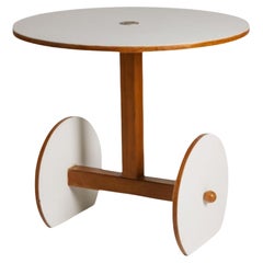 Mesa auxiliar estilo Memphis de mediados de siglo en roble y blanco, Italia Años 60