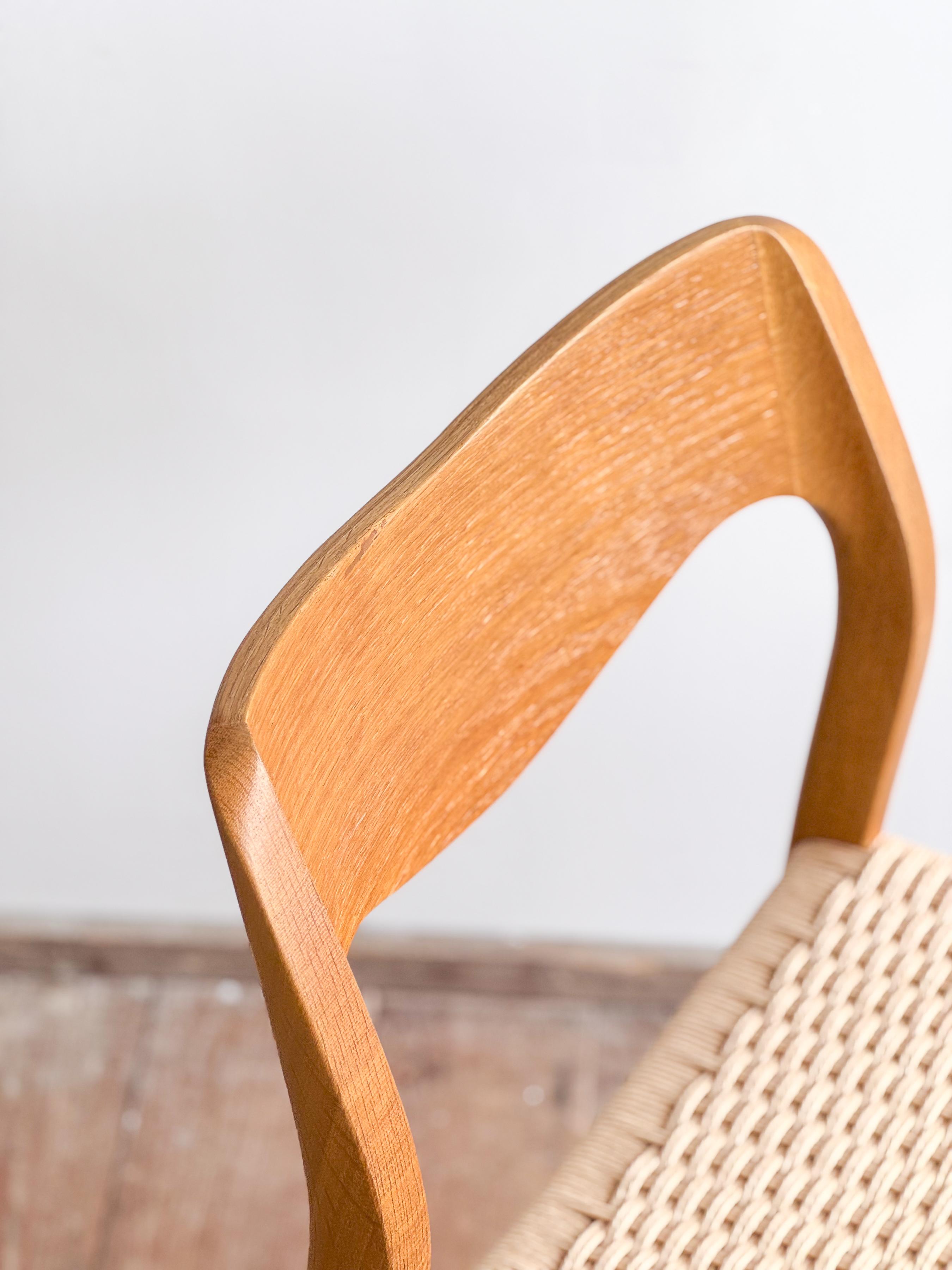 Mid-Century Oak wood Dining Chair model 71 by Niels O. Møller for J. L. Moller For Sale 2