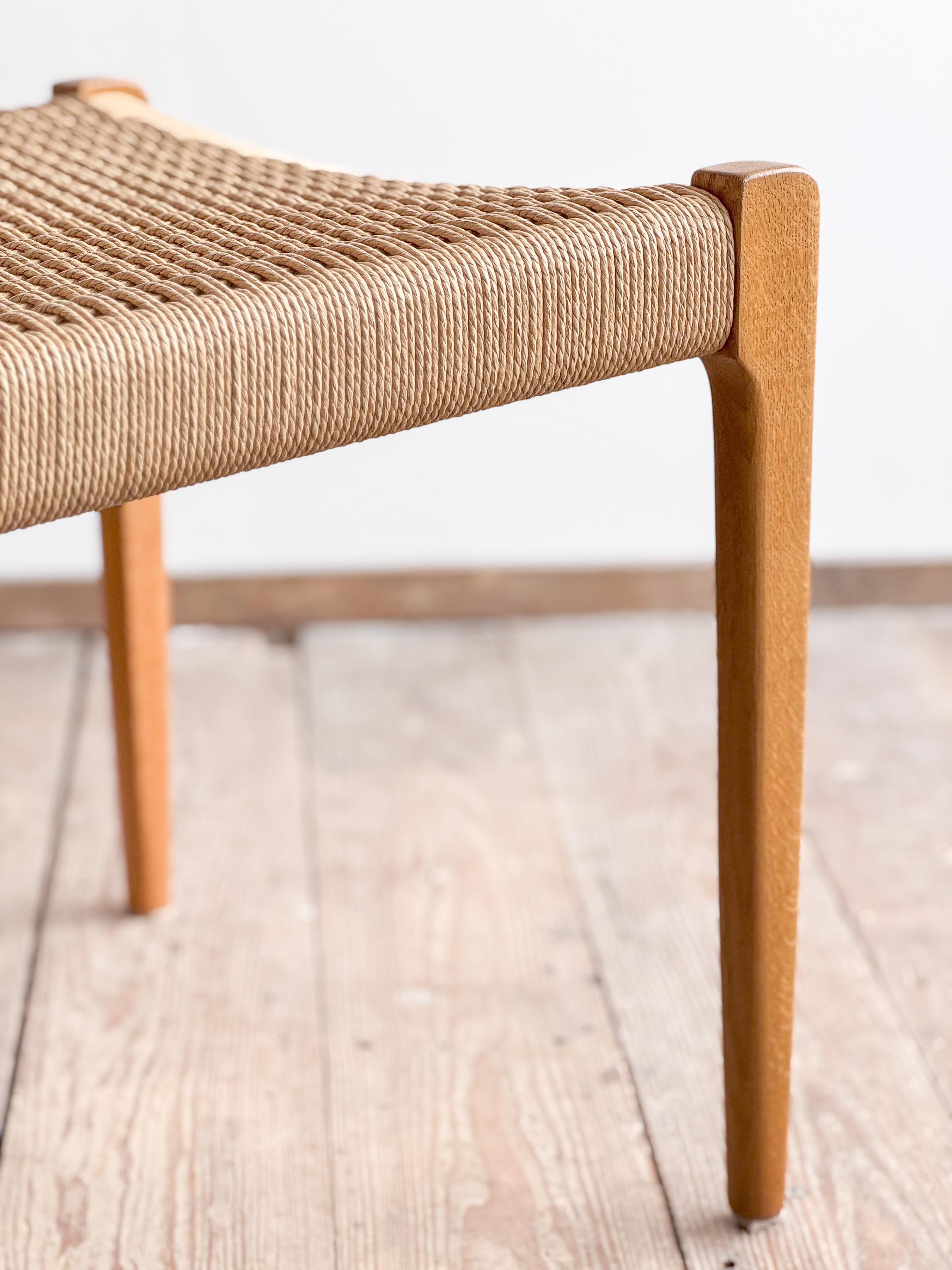 Mid-Century Oak wood Dining Chair model 71 by Niels O. Møller for J. L. Moller For Sale 7