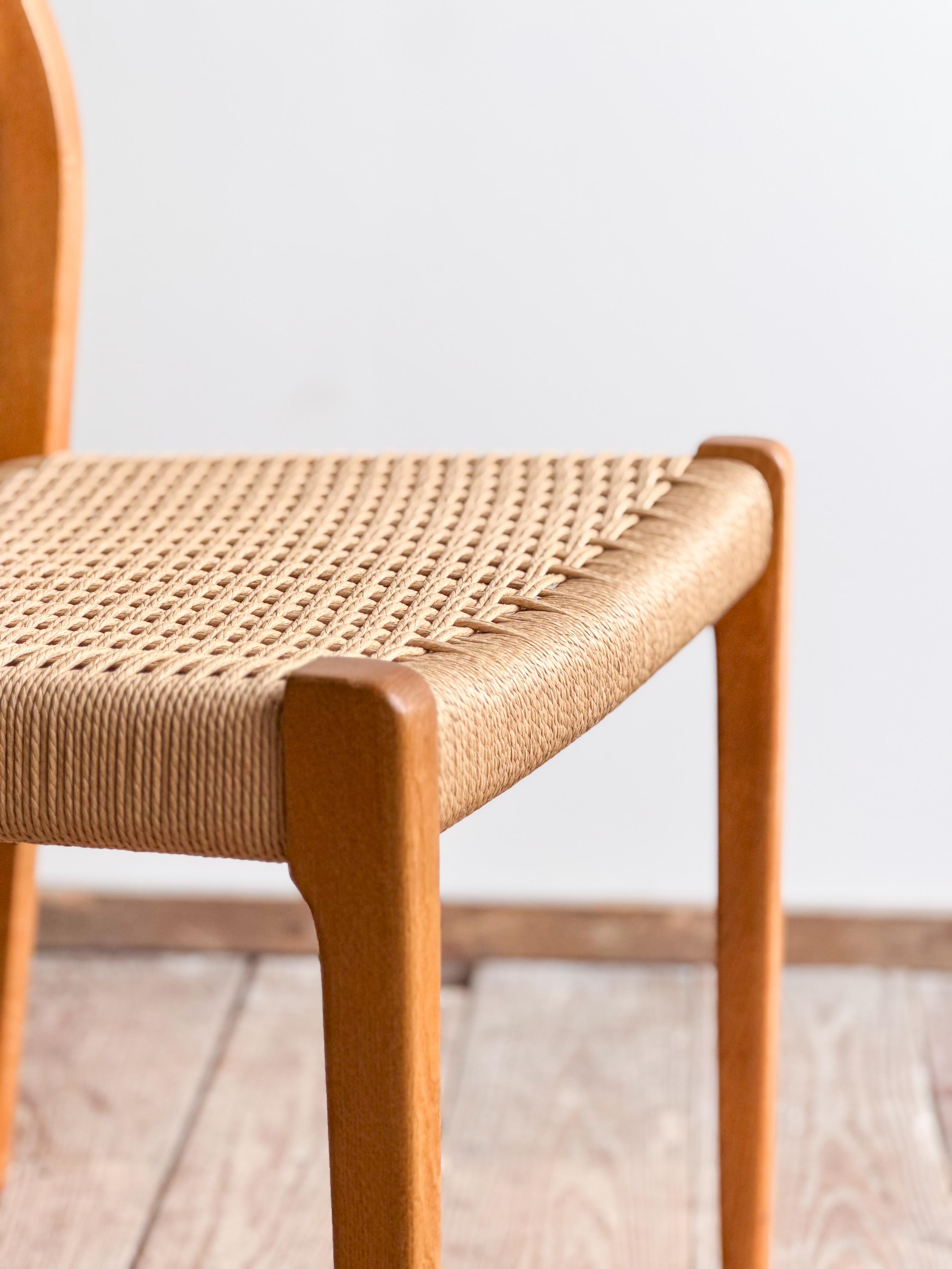 Mid-Century Oak wood Dining Chair model 71 by Niels O. Møller for J. L. Moller For Sale 10