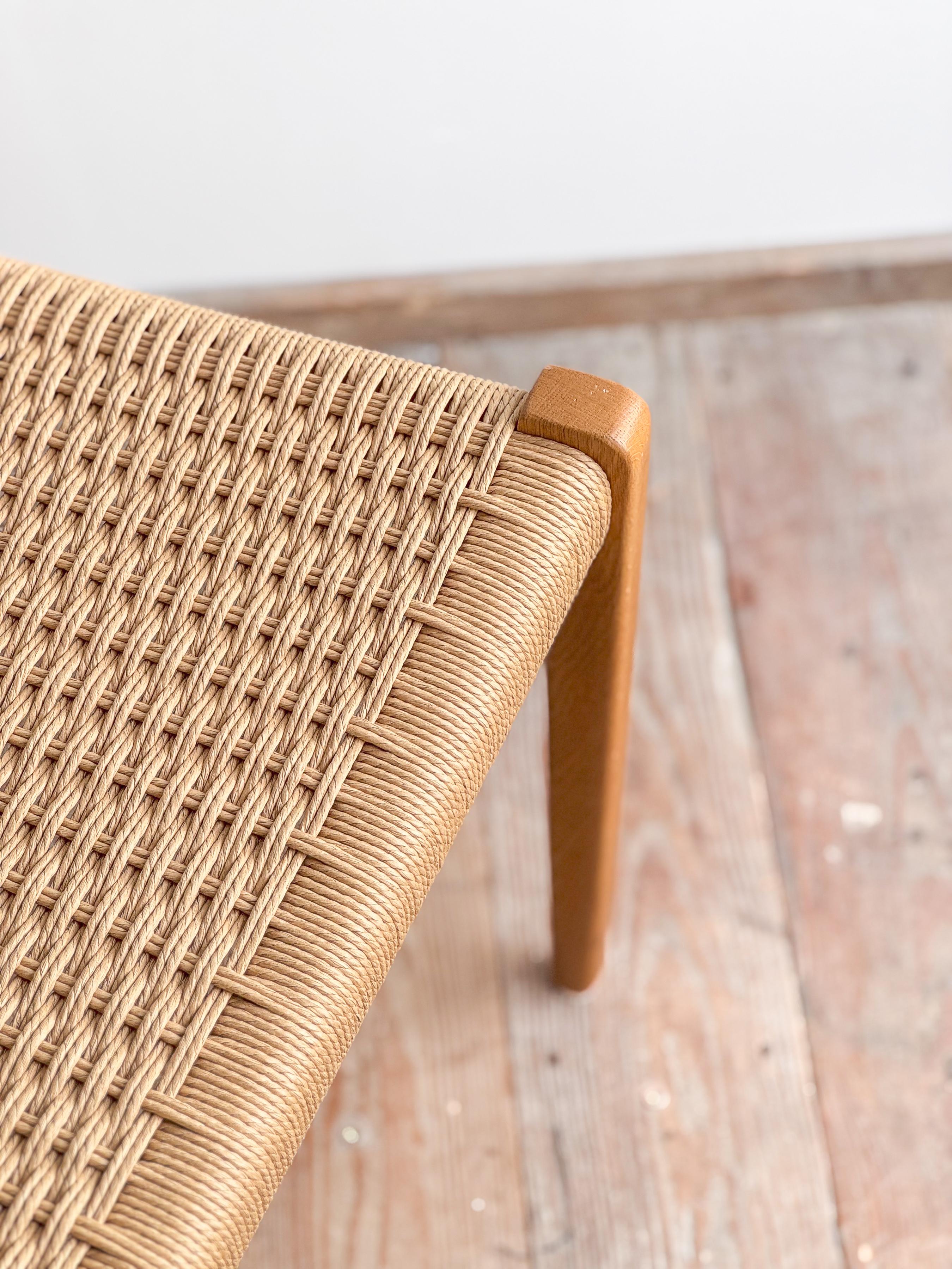 Mid-Century Oak wood Dining Chair model 71 by Niels O. Møller for J. L. Moller For Sale 1