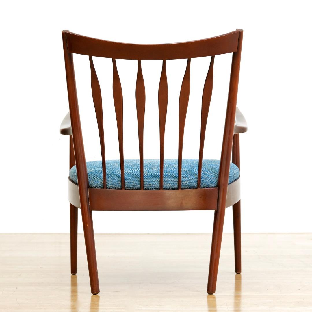 Bois Chaise d'appoint du milieu du siècle par Greaves and Thomas en vente