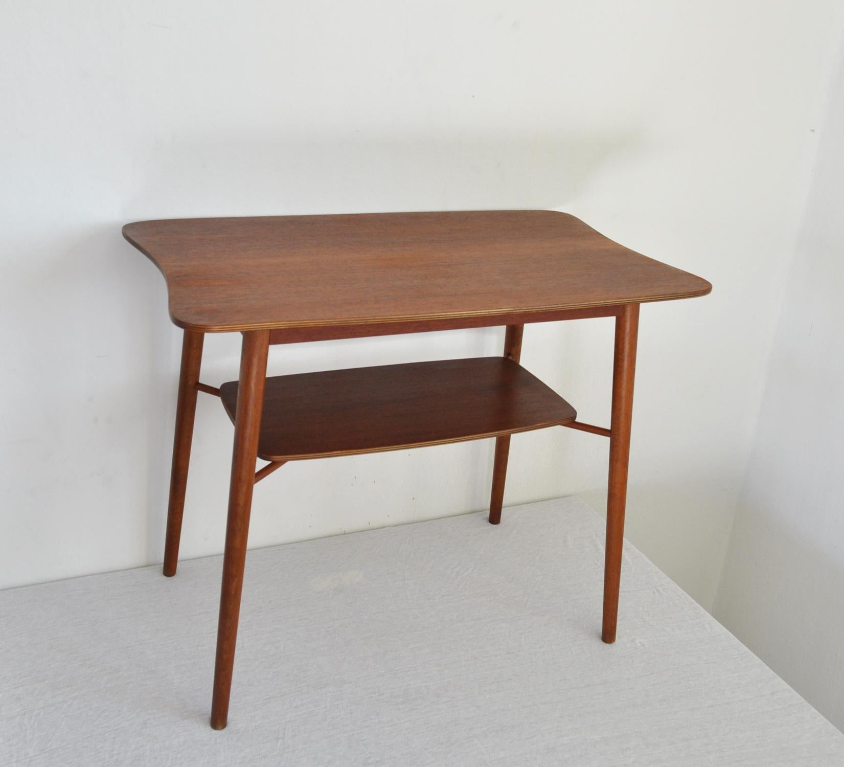 Scandinavian Modern Midcentury Occasional Teak Side Table with a Organic Shape, 1960s