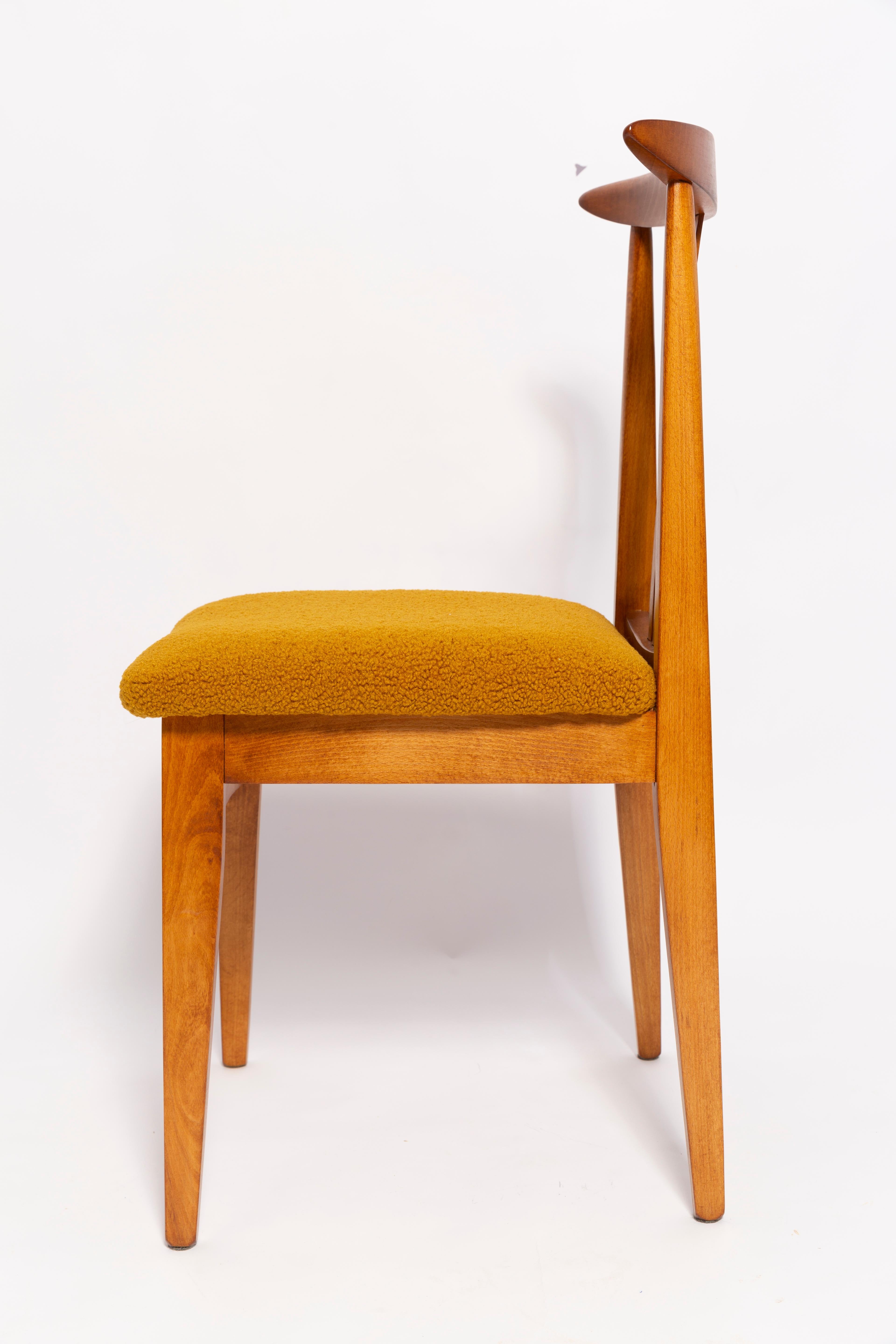 20th Century Mid-Century Ochre Boucle Chair, Medium Wood, M. Zielinski, Europe 1960s For Sale