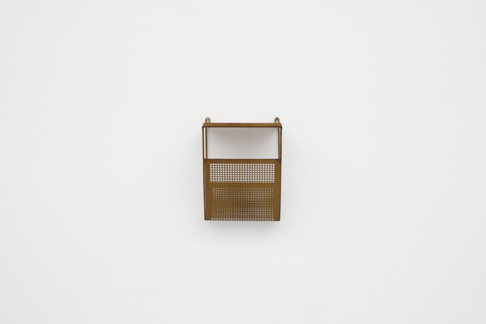 Mid-Century moderno Tavolino da telefono a parete con mobile a muro in Pilastro smaltato ocra del Medioevo in vendita