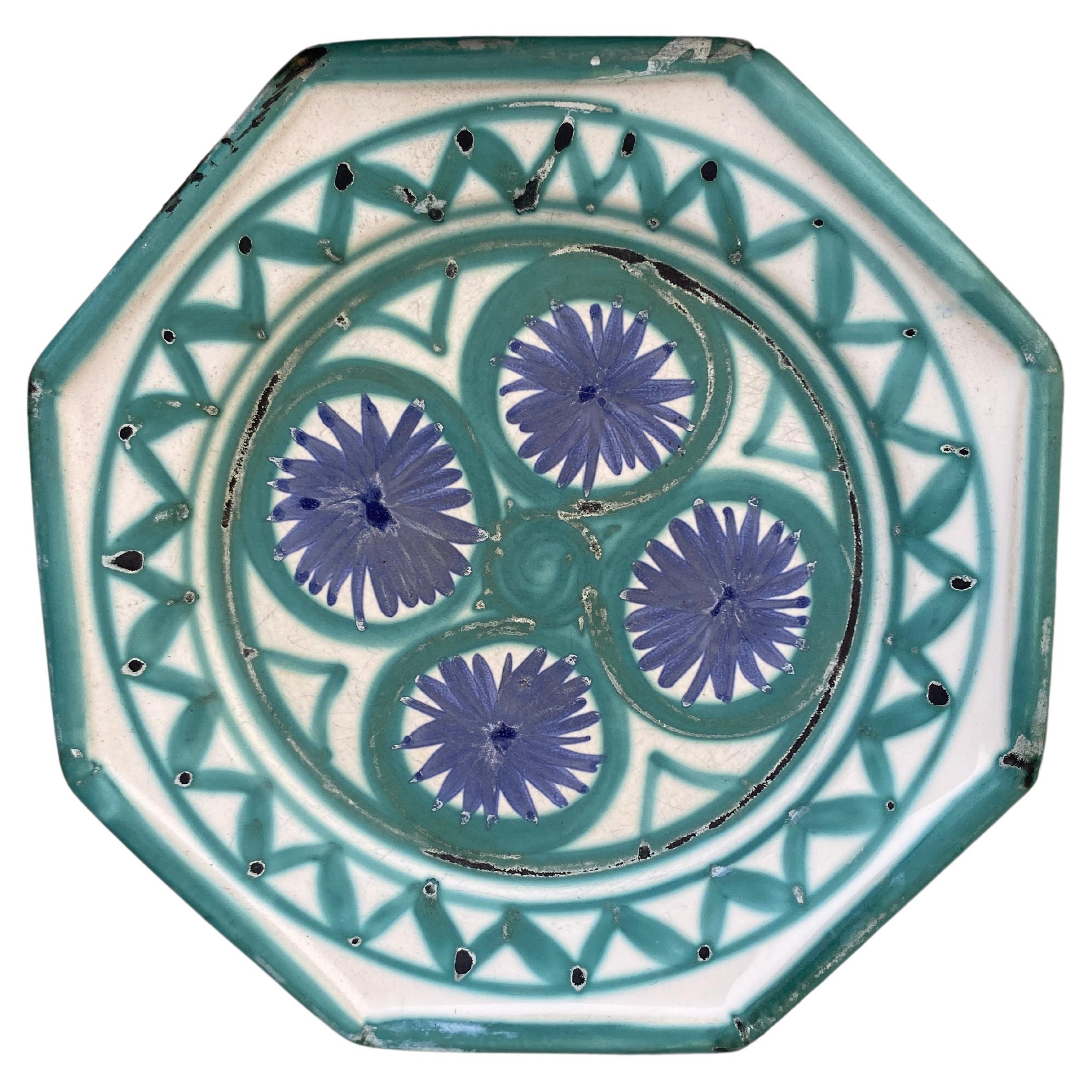 Assiette octogonale du milieu du siècle Robert Picault Vallauris en vente