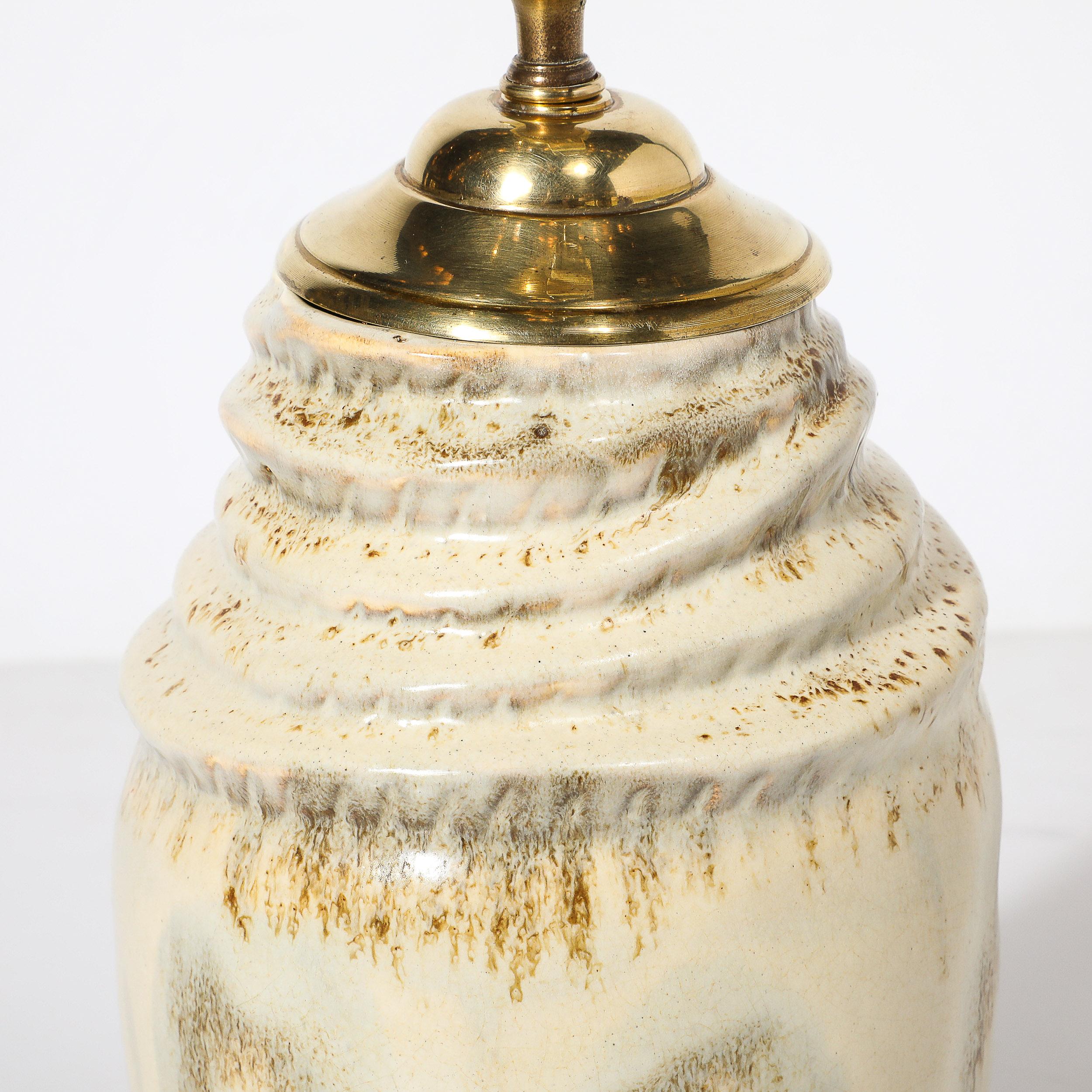 Lampe de bureau du milieu du siècle dernier en céramique émaillée blanc cassé signée Marianna Von Allesch en vente 4