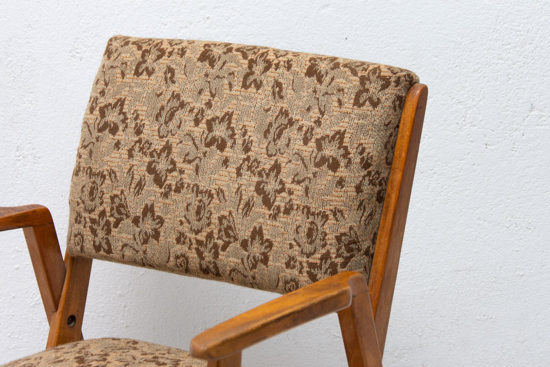 Mid-Century Office Chair Czechoslovakia, circa 1960 In Good Condition For Sale In Prague 8, CZ