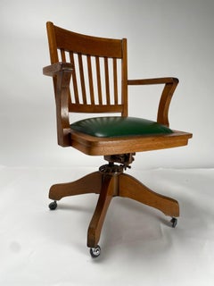 Mid-Century office chair in wood, American Clerk chair 1930s