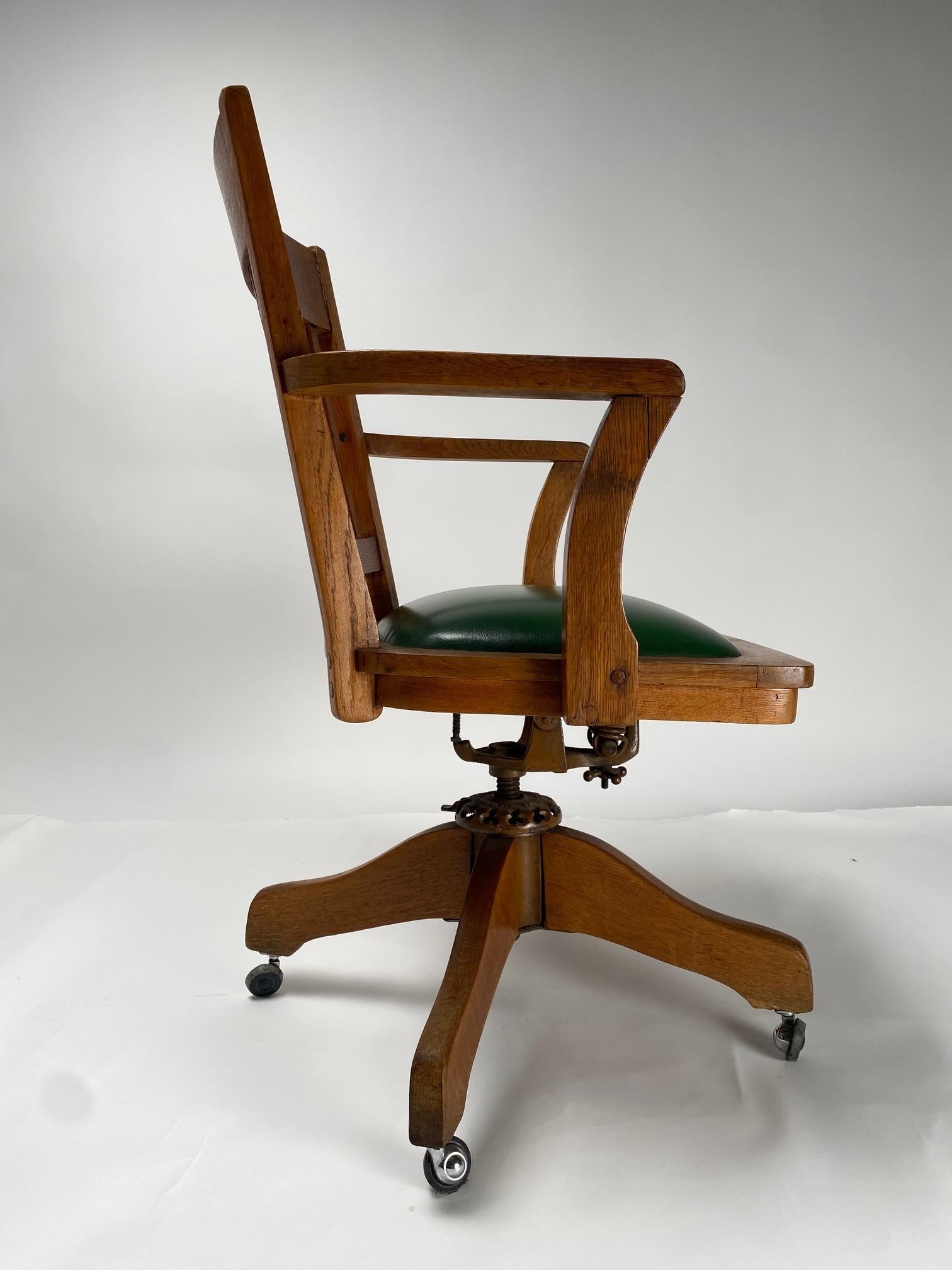 fauteuil bureau pivotant bois ancien