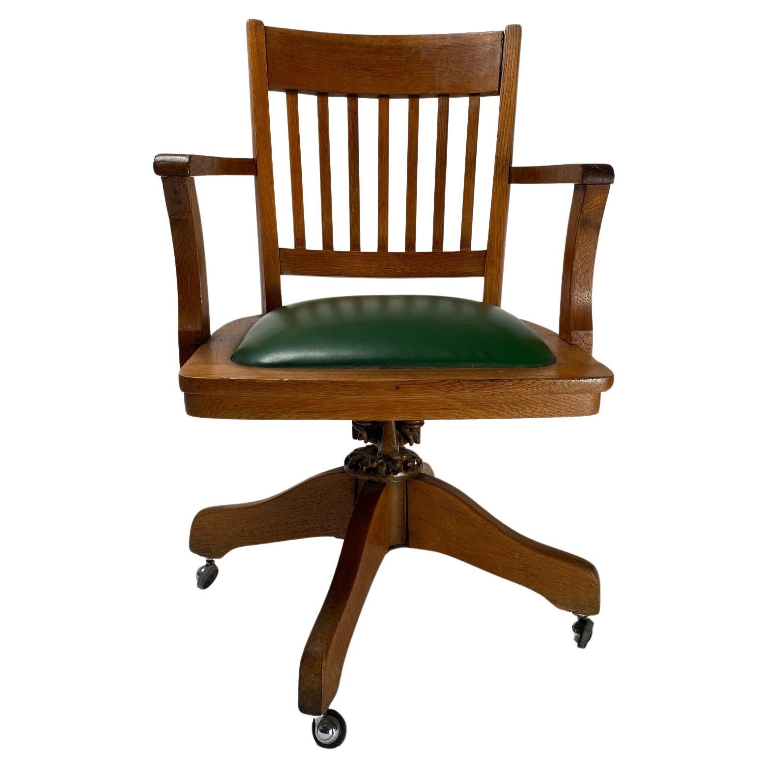 Chaise de bureau du milieu du siècle en bois, chaise American Clerk des années 1930