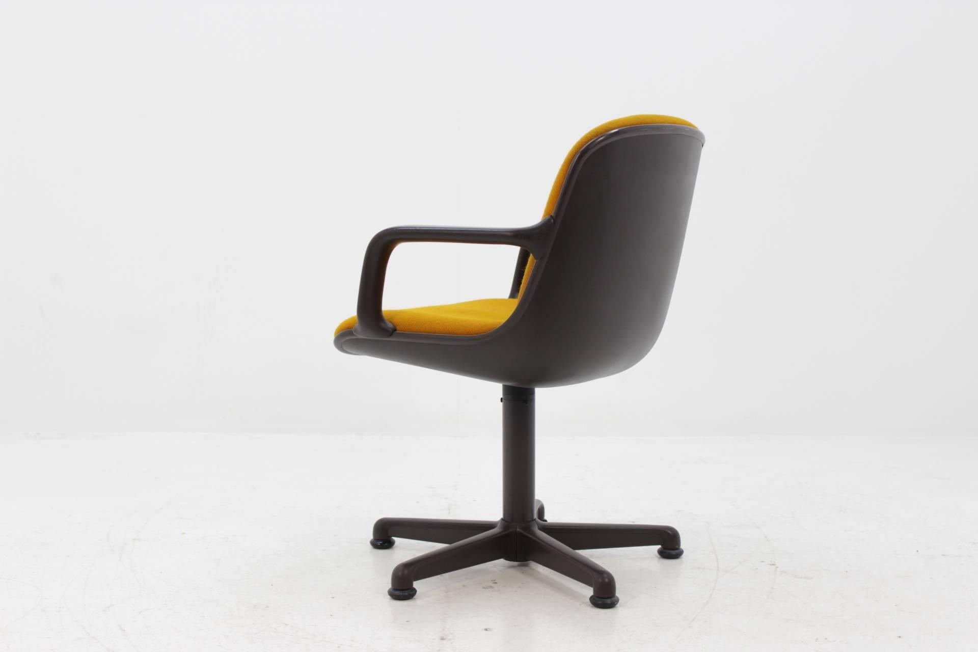Italiano Sedia da ufficio Midcentury di Comforto, anni '70