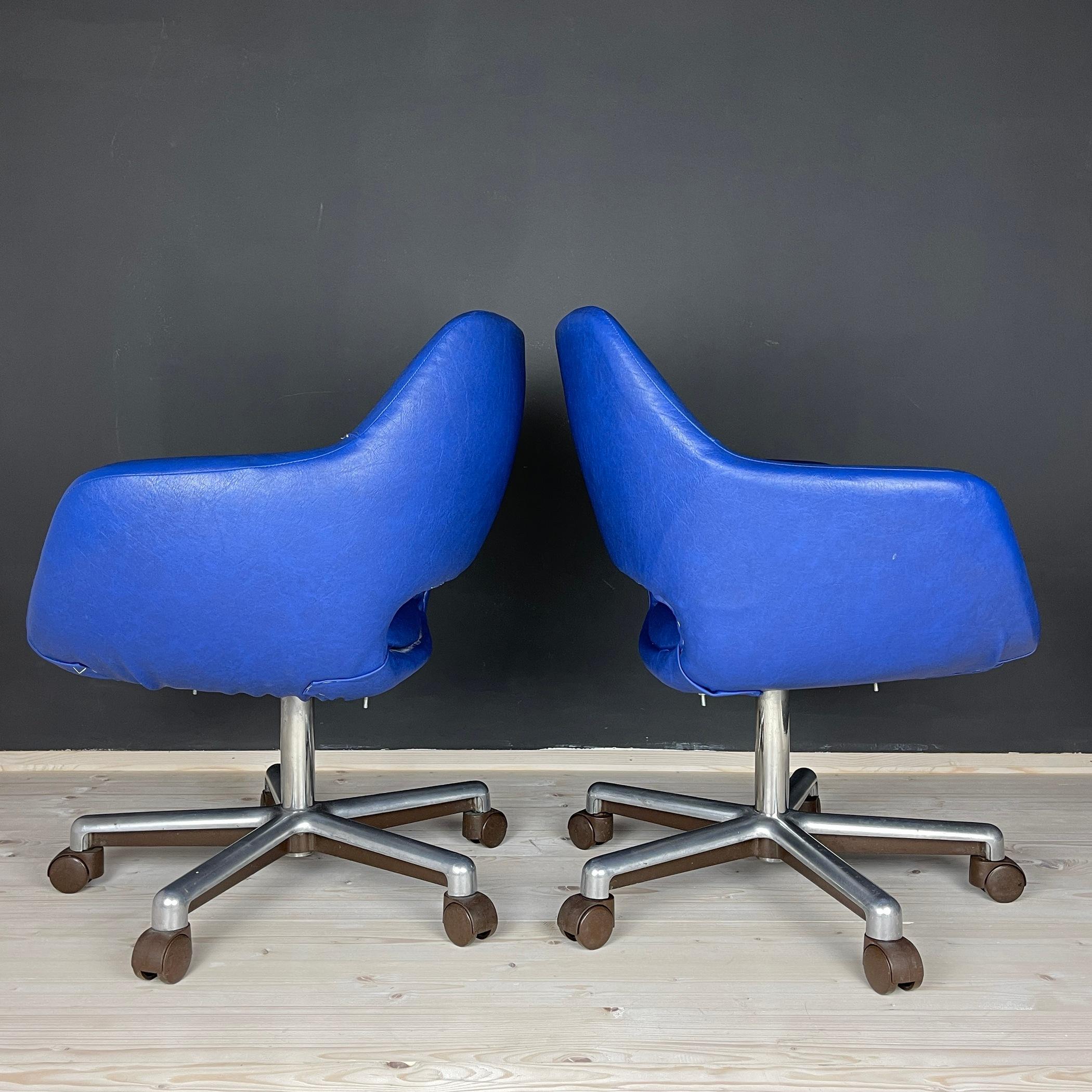 Metal Mid-century office desk chairs Stol Kamnik Yugoslavia 1980s Set of 2  For Sale