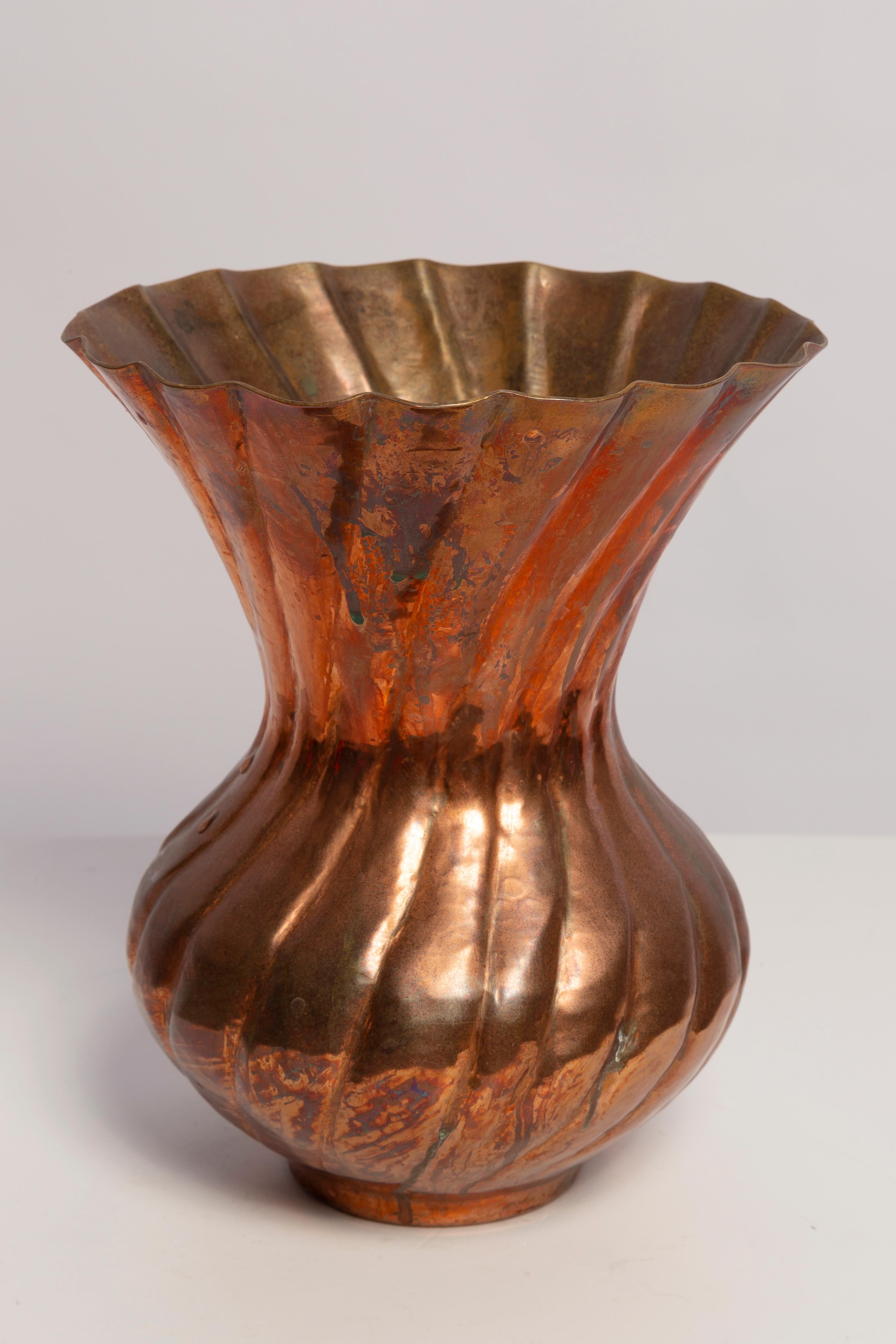 Mid-Century Modern Mid Century Old Brass Vase, Italy, 1960s For Sale