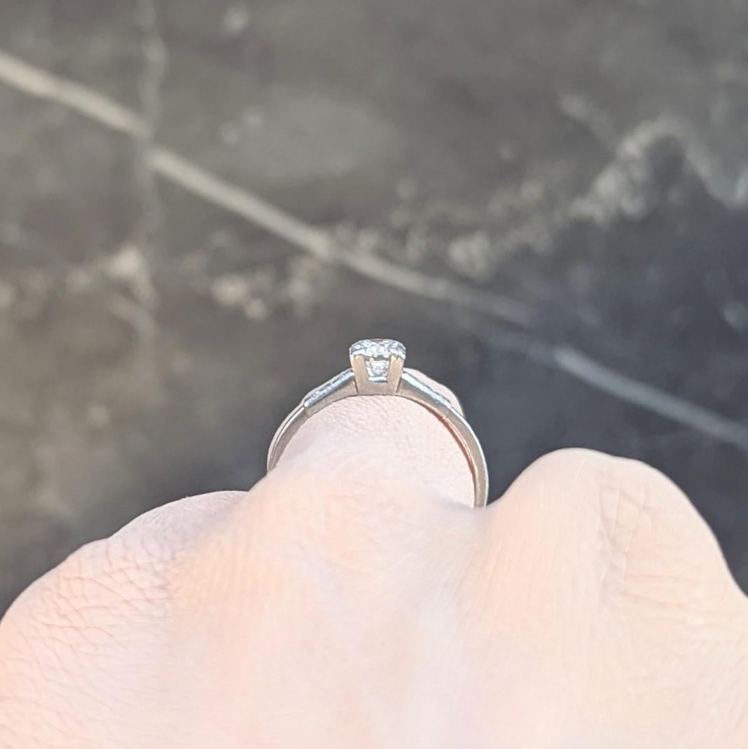 Mid-Century Old European Cut Diamond Platinum Vintage Engagement Ring (bague de fiançailles vintage en platine) en vente 7