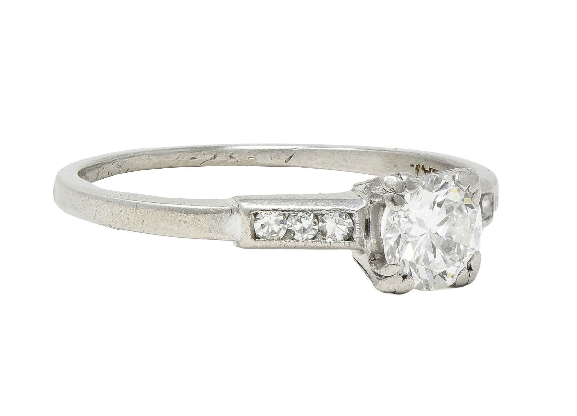 Taille vieille Europe Mid-Century Old European Cut Diamond Platinum Vintage Engagement Ring (bague de fiançailles vintage en platine) en vente