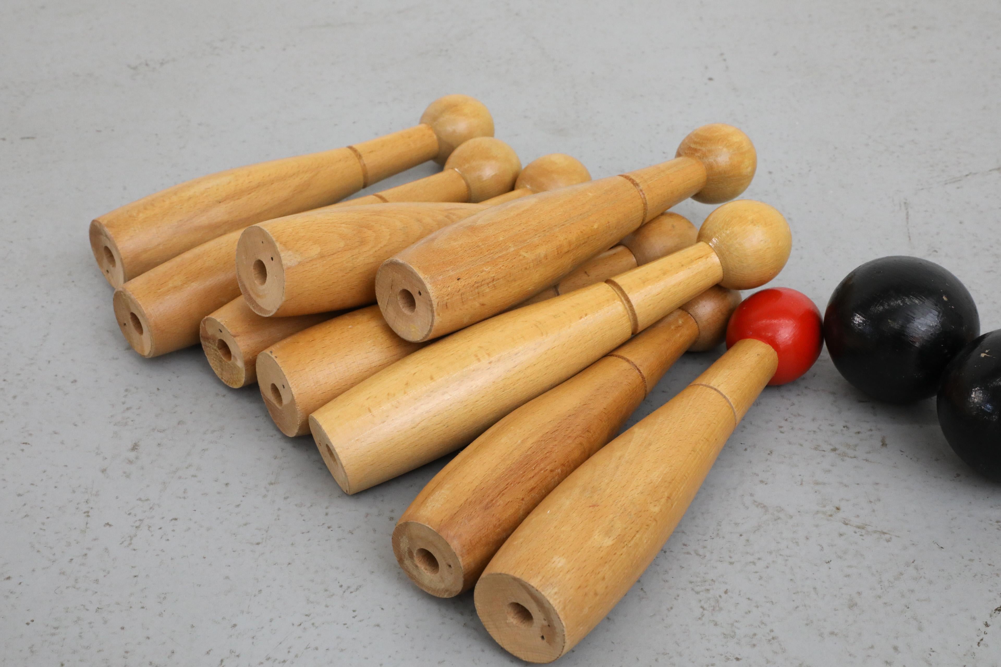 Jeu de quilles en bois à l'ancienne du milieu du siècle 5