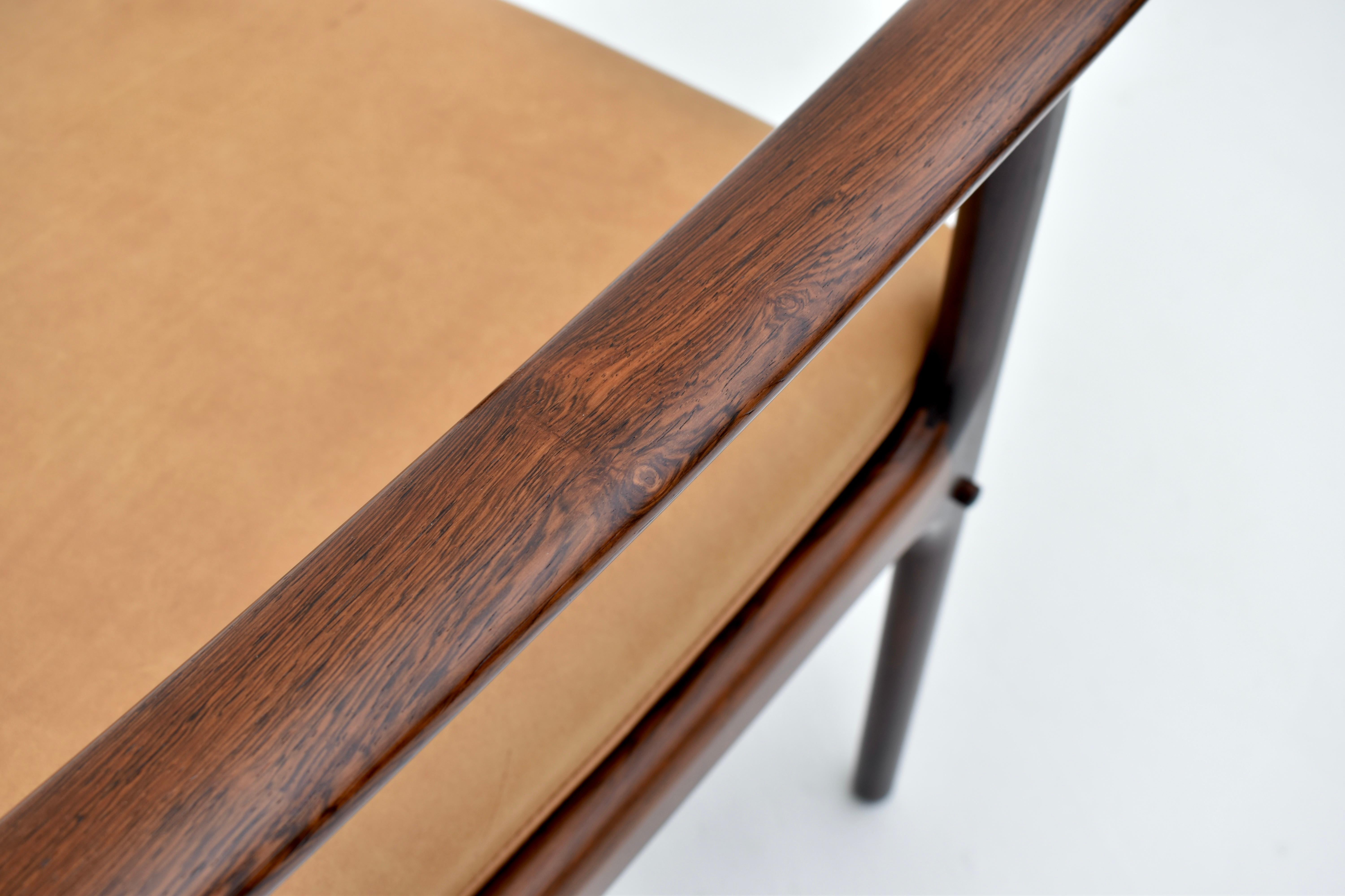 Mid Century Ole Wanscher Model PJ112 Rosewood Lounge Chair For Poul Jeppesen For Sale 8