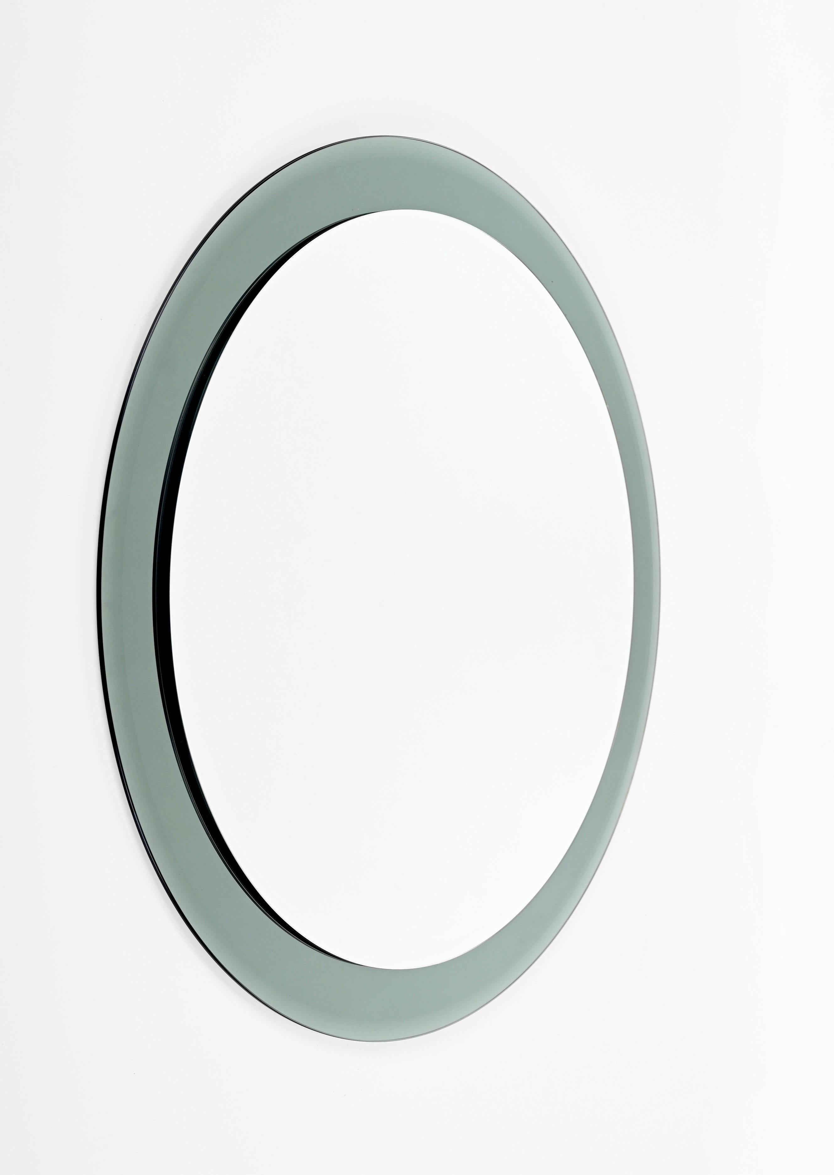 Mid-Century Olive Green Double Beveled Round Mirror, by Metalvetro, Italy, 1970s For Sale 5