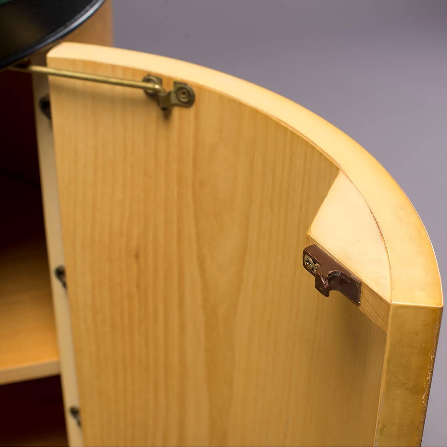 Midcentury Olivewood Drum Table Cabinet (Moderne der Mitte des Jahrhunderts)