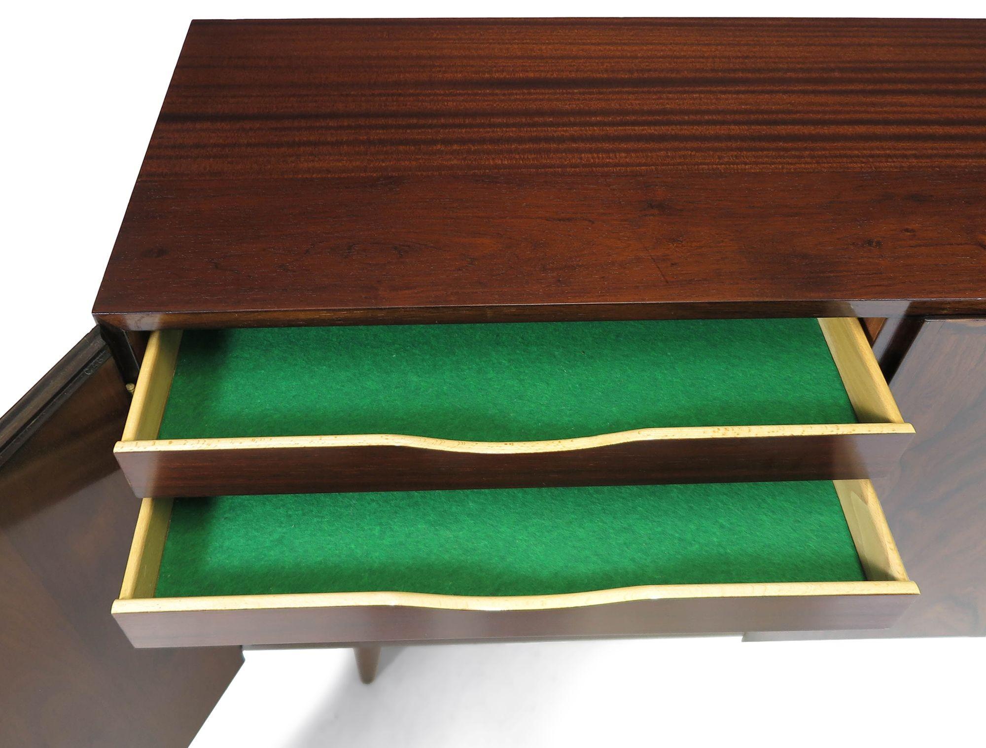 Mid-century Omann Jun Danish Rosewood Cabinet For Sale 1