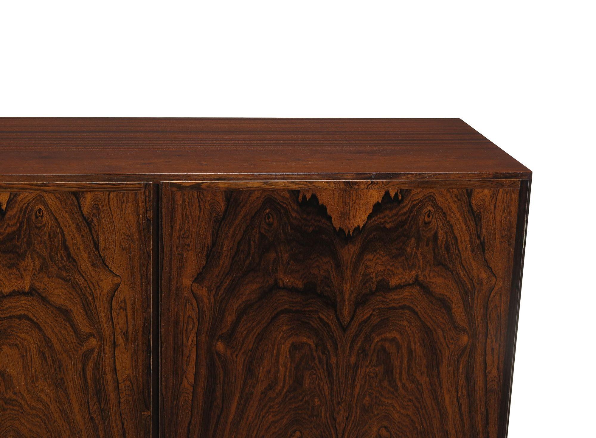 Mid-century Omann Jun Danish Rosewood Cabinet For Sale 2