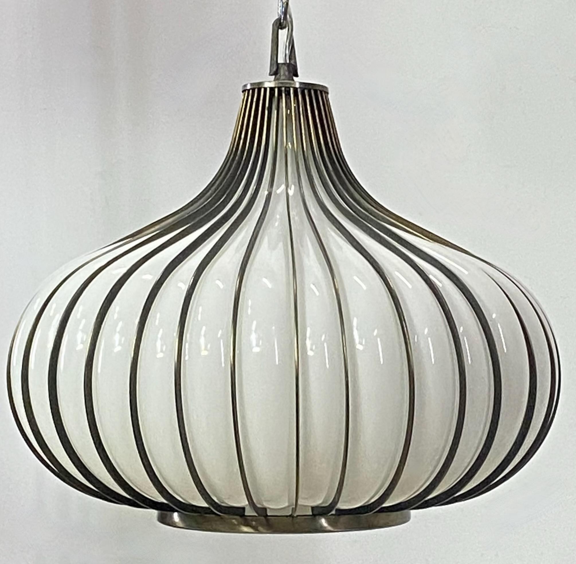 Mid-Century Modern Mid-Century 'Onion' Shape Blown Glass Pendant Light Fixture, 1960's