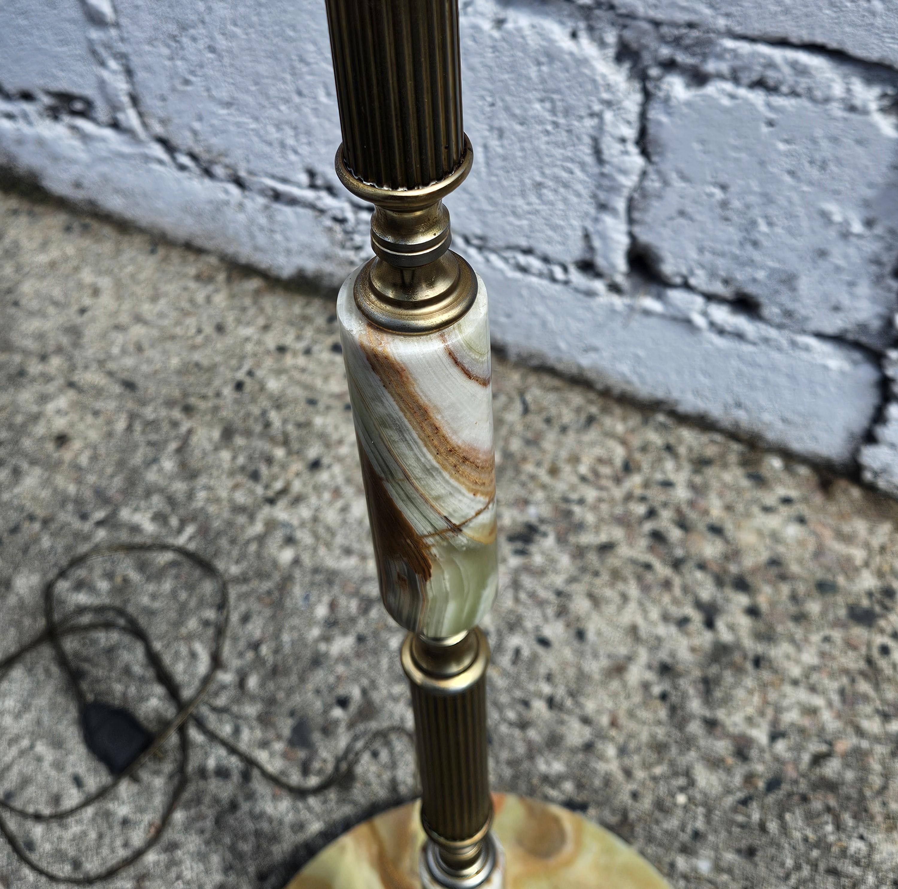 Mid-Century Onyx and Brass Floor Lamp - Contemporary Design Lamp-60s For Sale 4