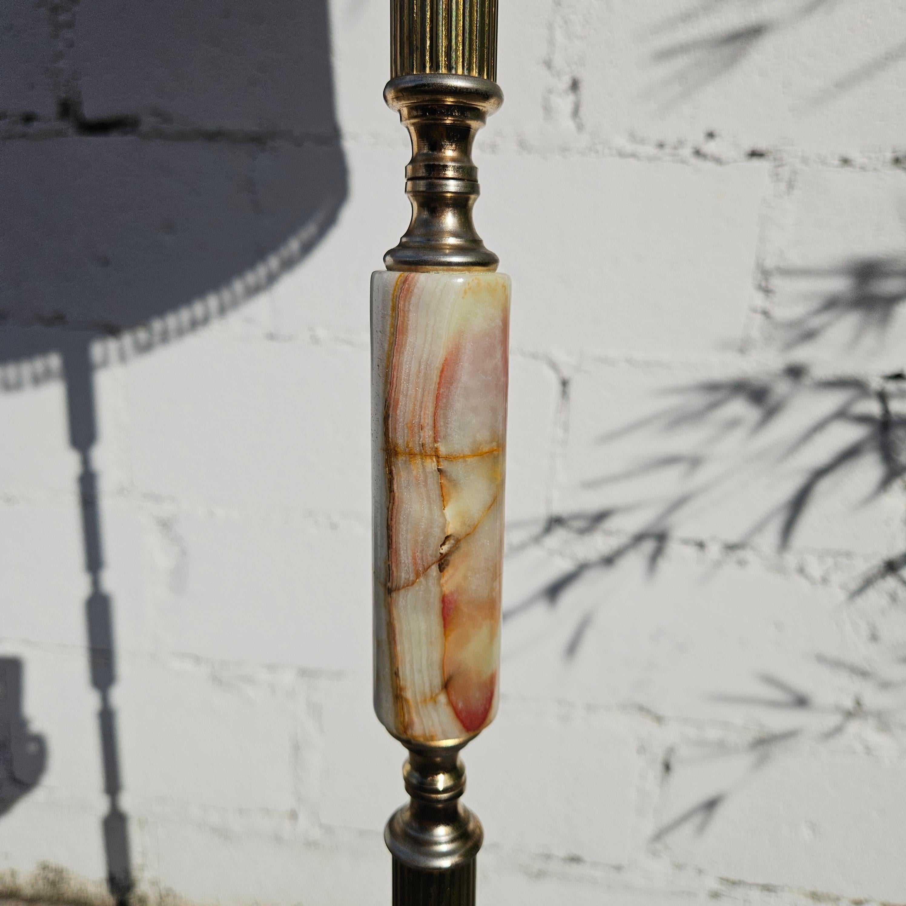 Mid-Century Onyx and Brass Floor Lamp - Contemporary Design Lamp-60s For Sale 5