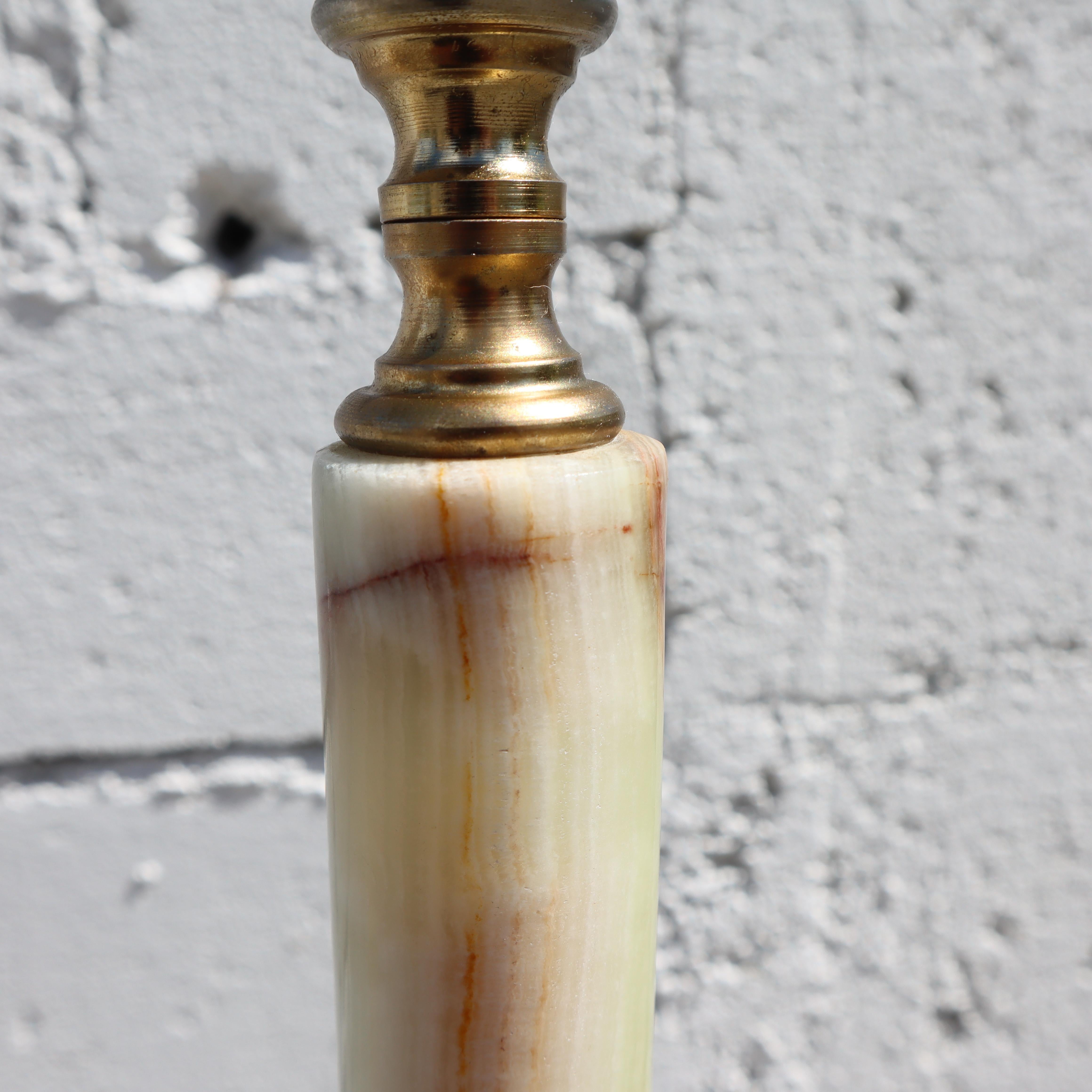 Mid-Century Onyx and Brass Floor Lamp - Contemporary Design Lamp-60s For Sale 7