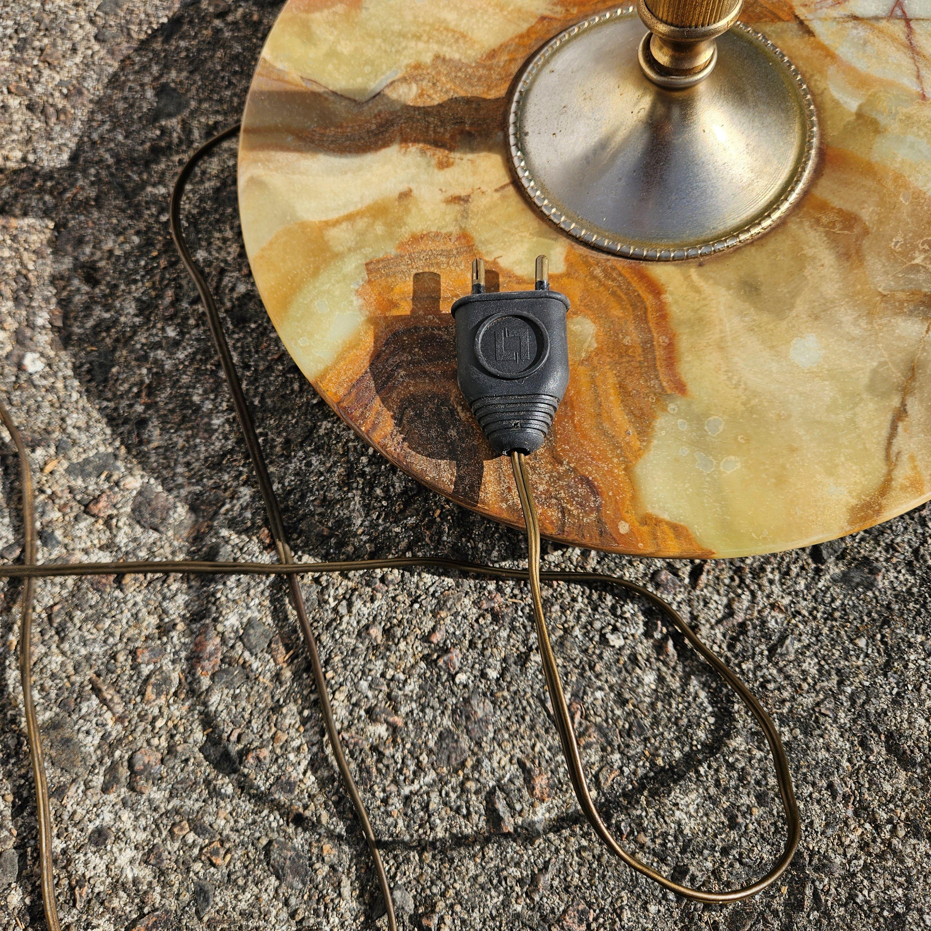 Mid-Century Onyx and Brass Floor Lamp - Contemporary Design Lamp-60s For Sale 9