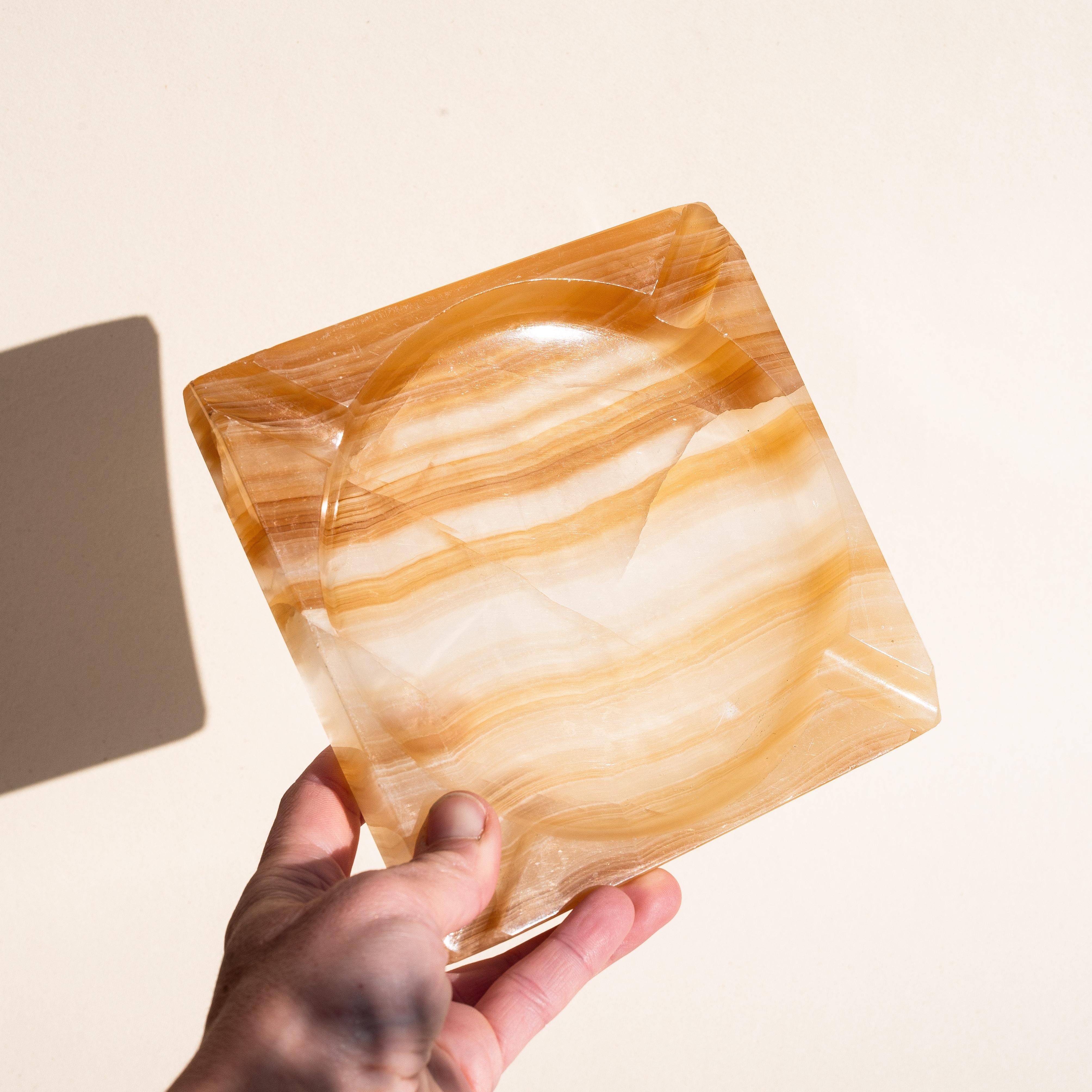 Cendrier en onyx du milieu du siècle - Marbrerie orange et blanche - Italie années 1970 en vente 1