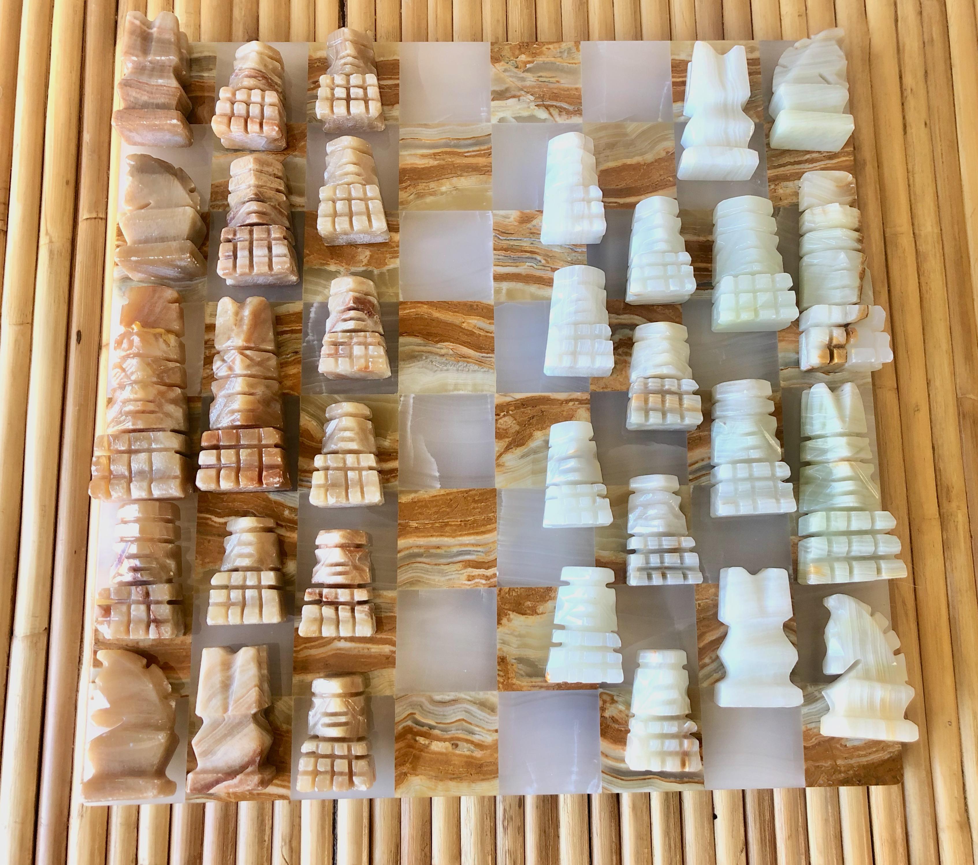 Midcentury Onyx Chess Set 3
