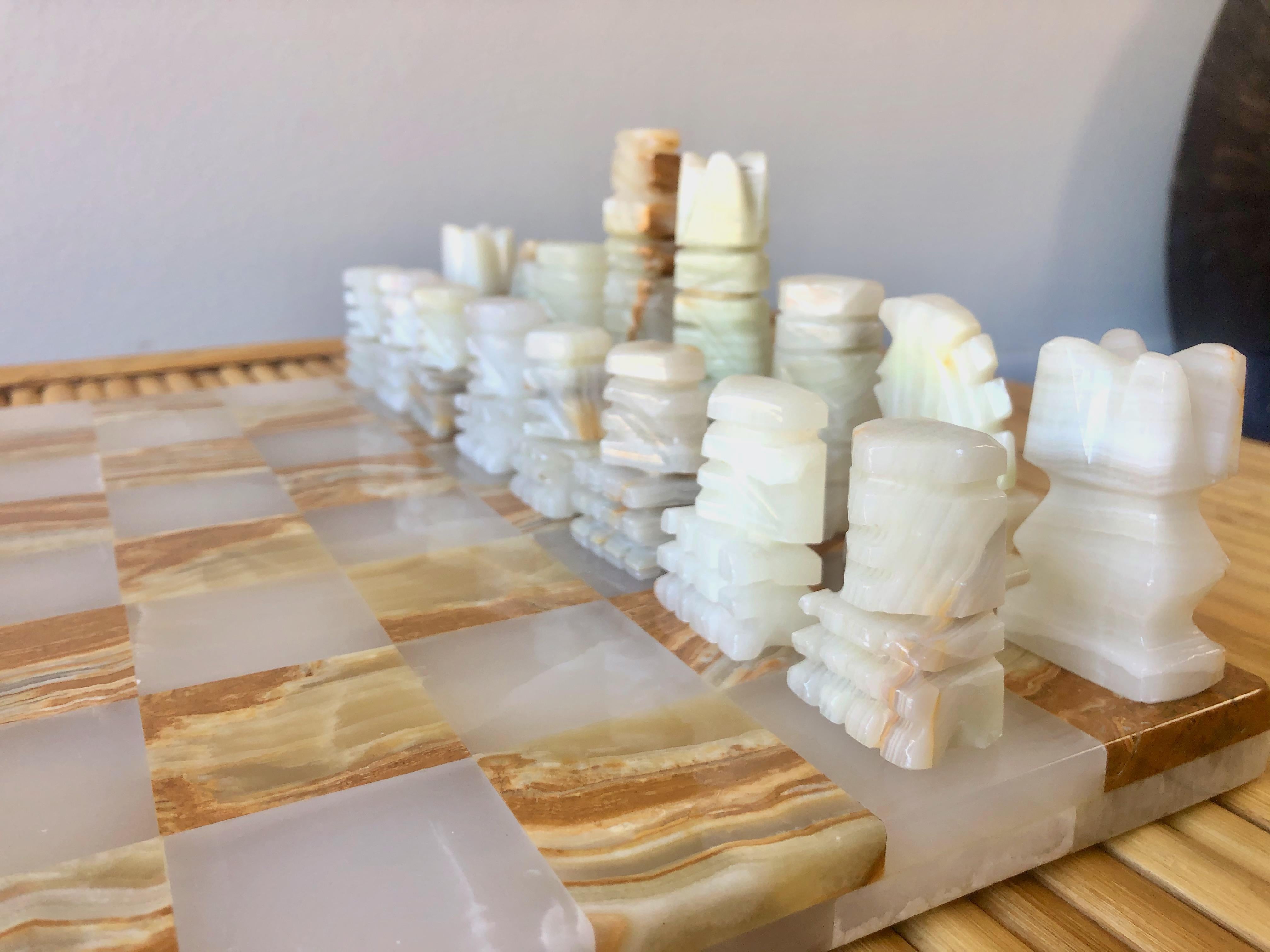 Midcentury Onyx Chess Set 4