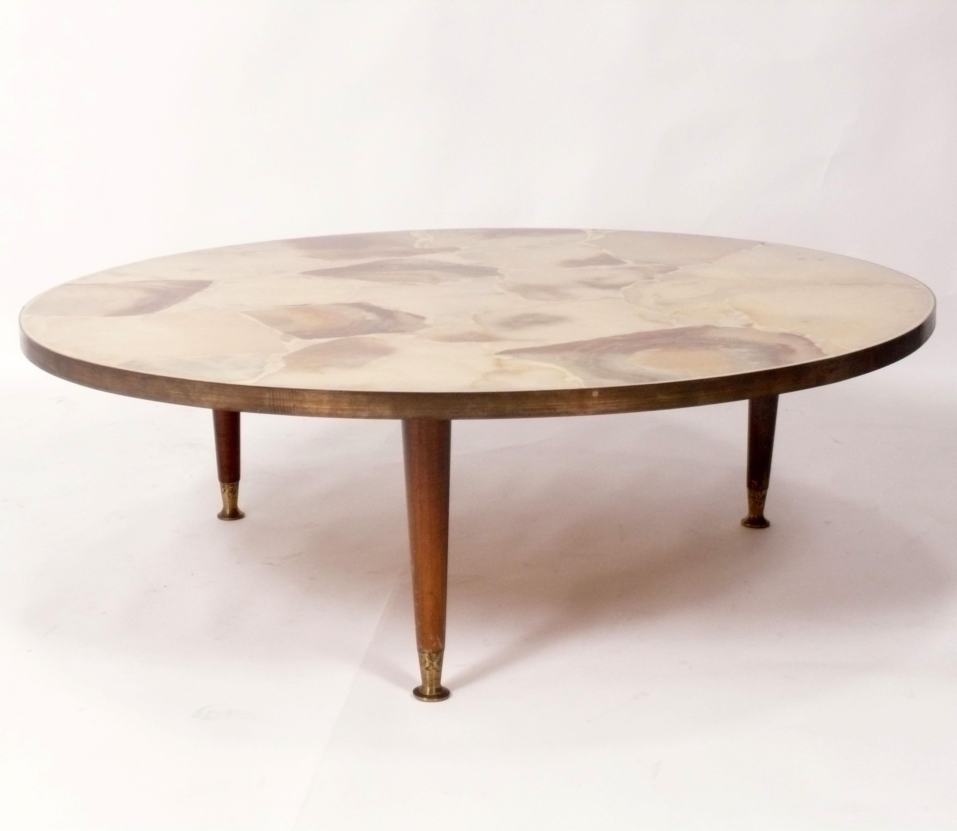 Couchtisch aus Onyx aus der Mitte des Jahrhunderts, Arturo Pani zugeschrieben (Moderne der Mitte des Jahrhunderts) im Angebot