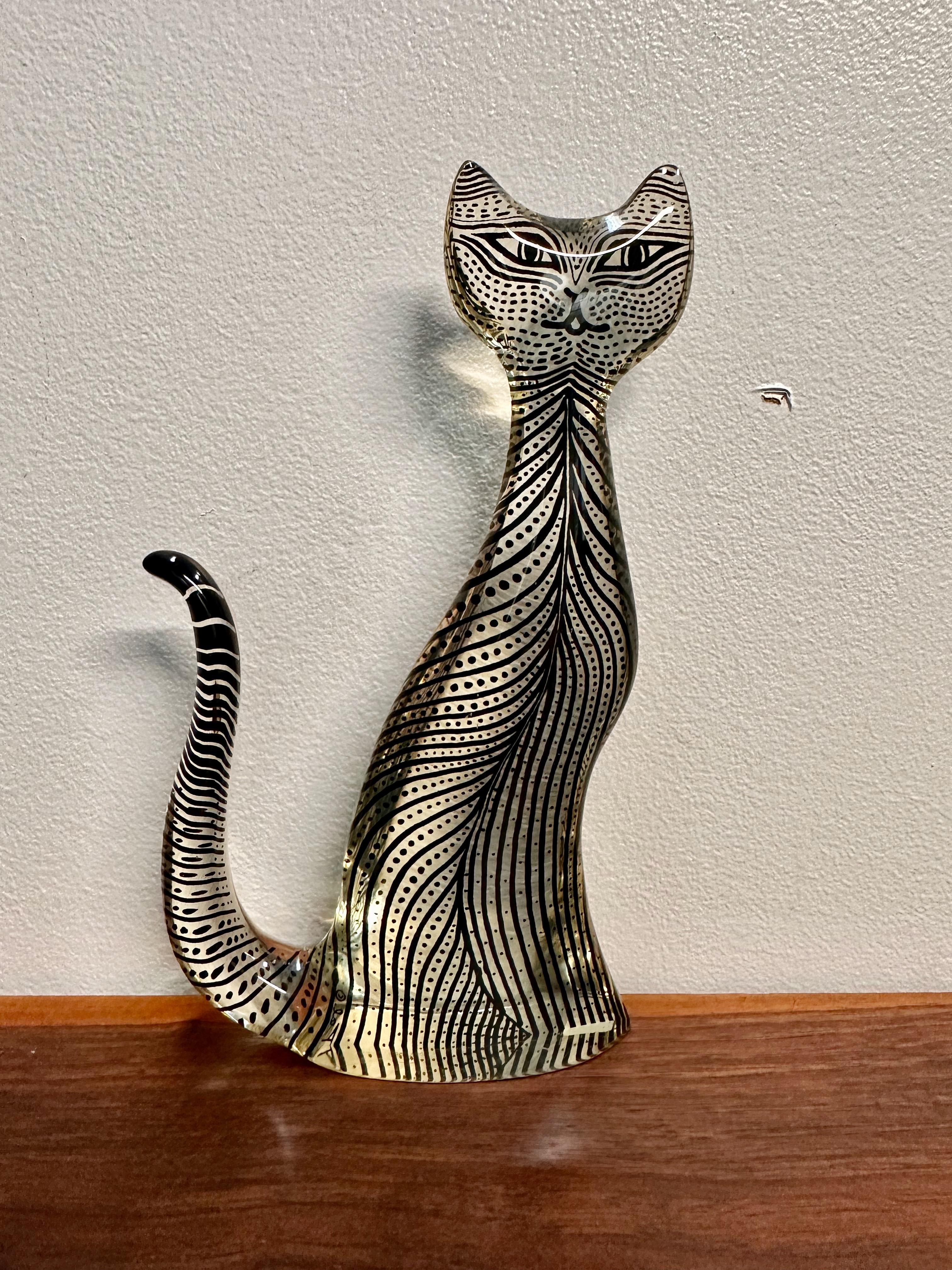 South American Midcentury Op-Art Lucite Cat Sculpture by Artist Abraham Palatnik