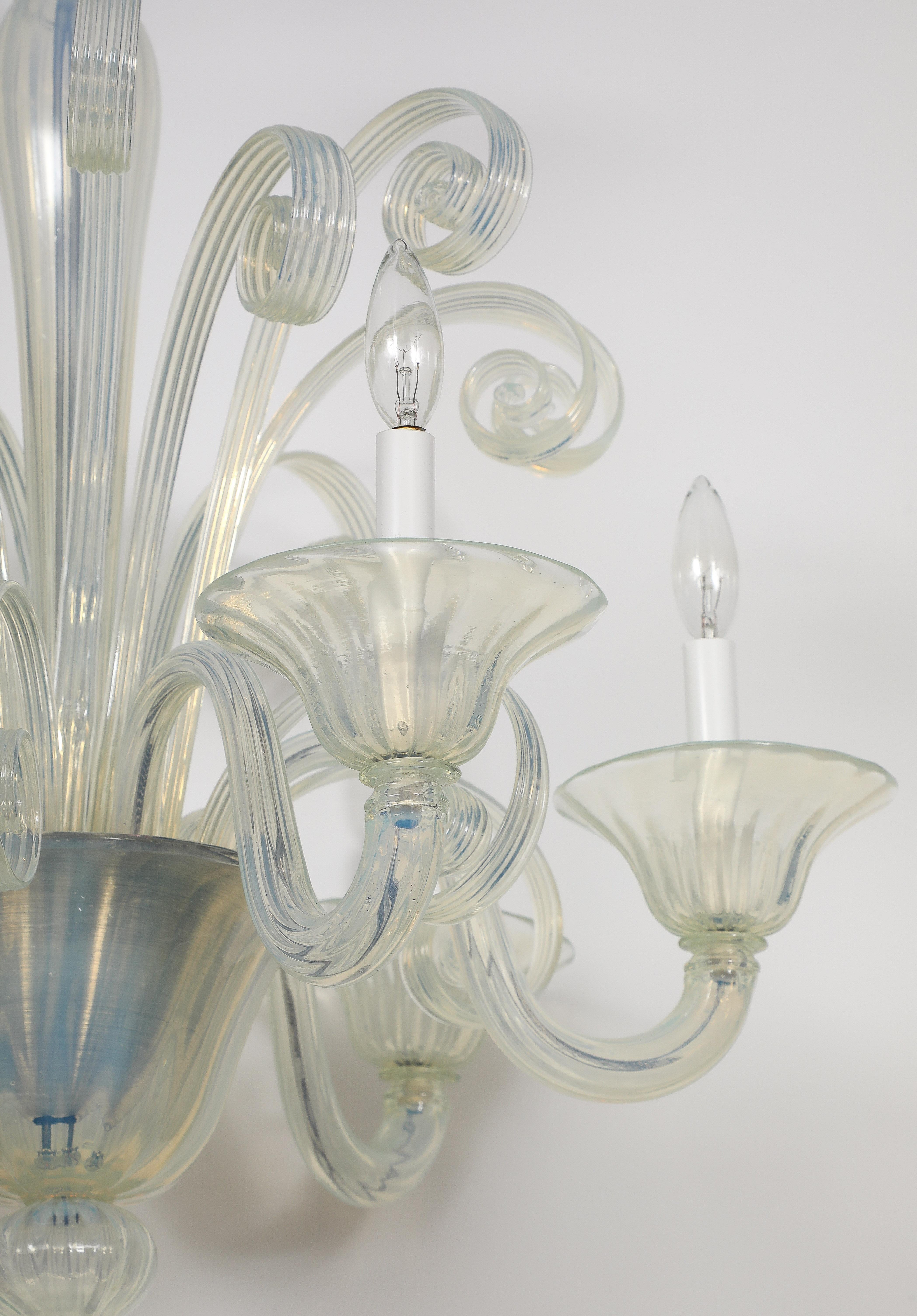 Mid Century Opaline Glass Lamp, Seguso In Good Condition For Sale In New York, NY
