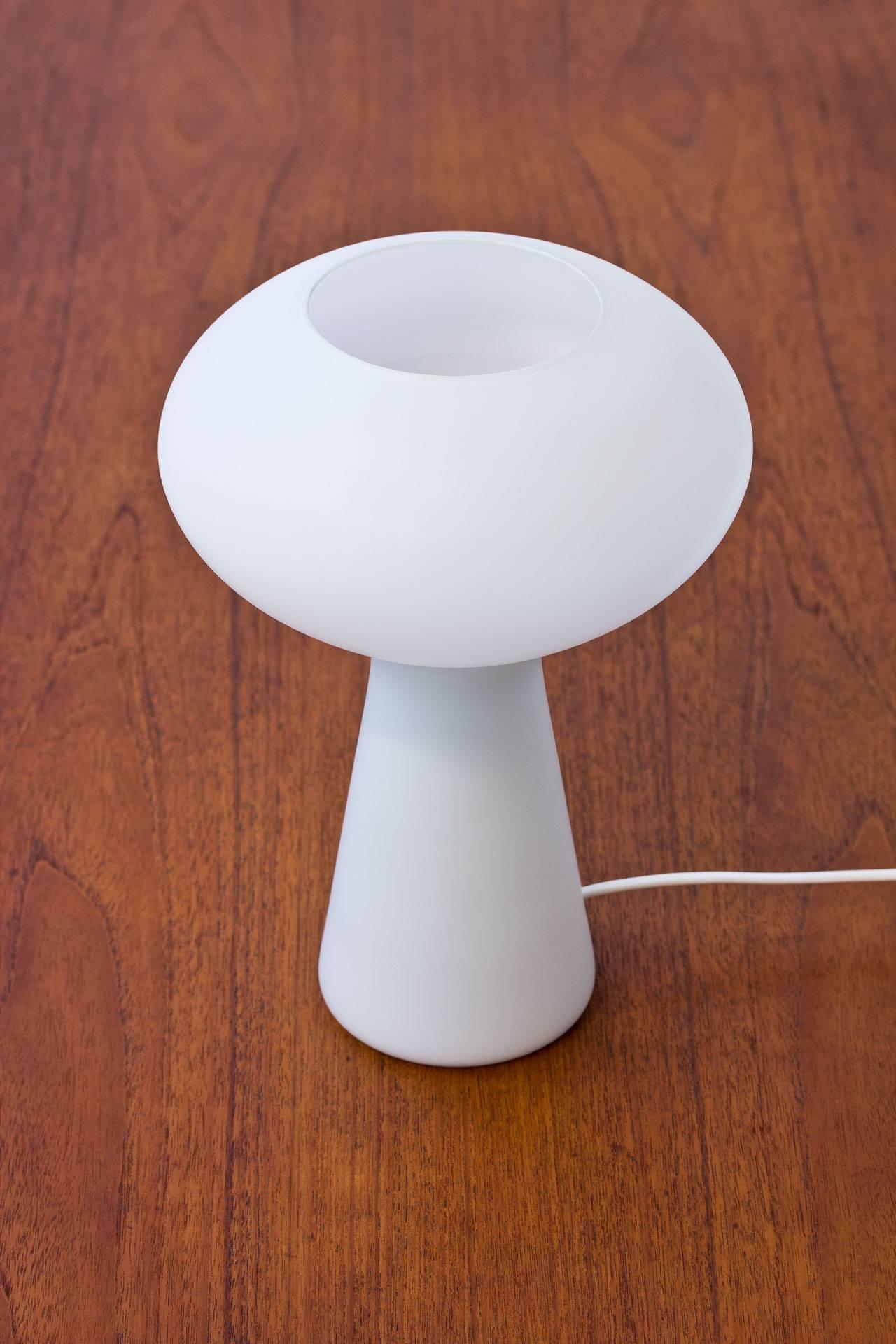 Scandinavian Modern Midcentury Opaline Glass Table Lamp by Uno Westerberg for Böhlmarks, Sweden