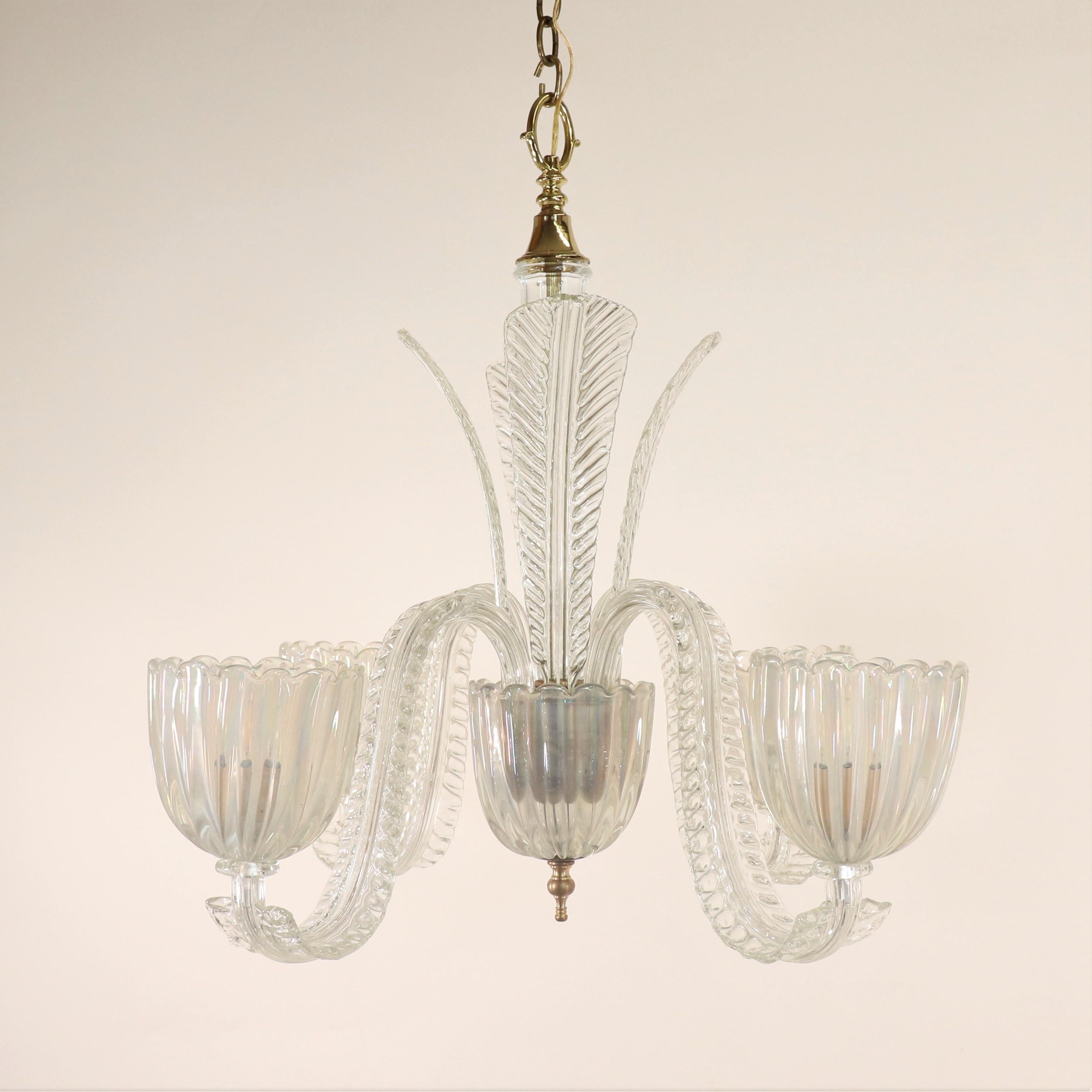 Lampadario Opalino a coste di Murano del metà del secolo scorso in vendita 3