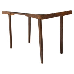 Opaxitglas-Couchtisch aus der Mitte des Jahrhunderts, 1960er Jahre, Tschechoslowakei
