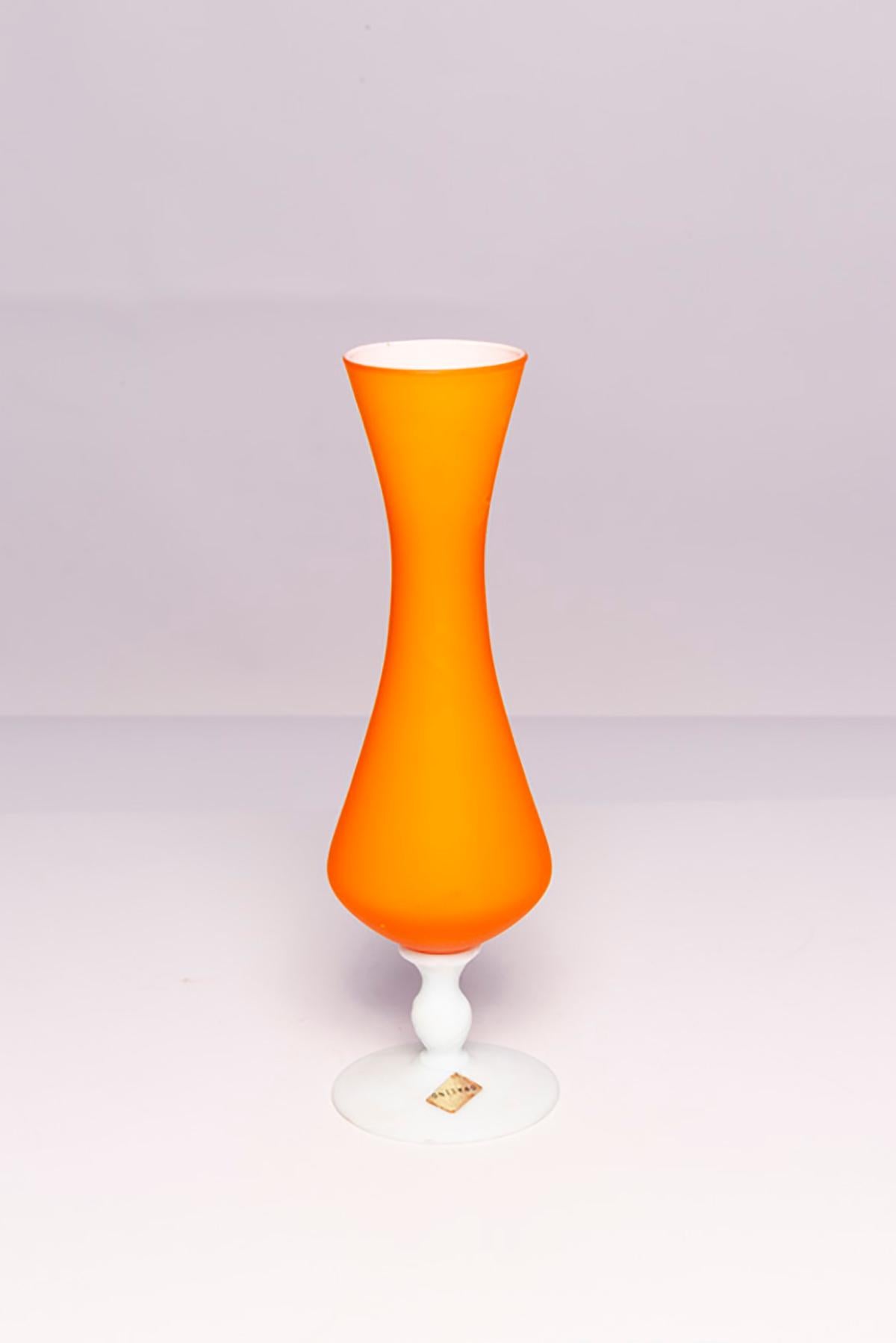 Mid Century Orange Decorative Glass Vase, Europe, 1960s For Sale 4