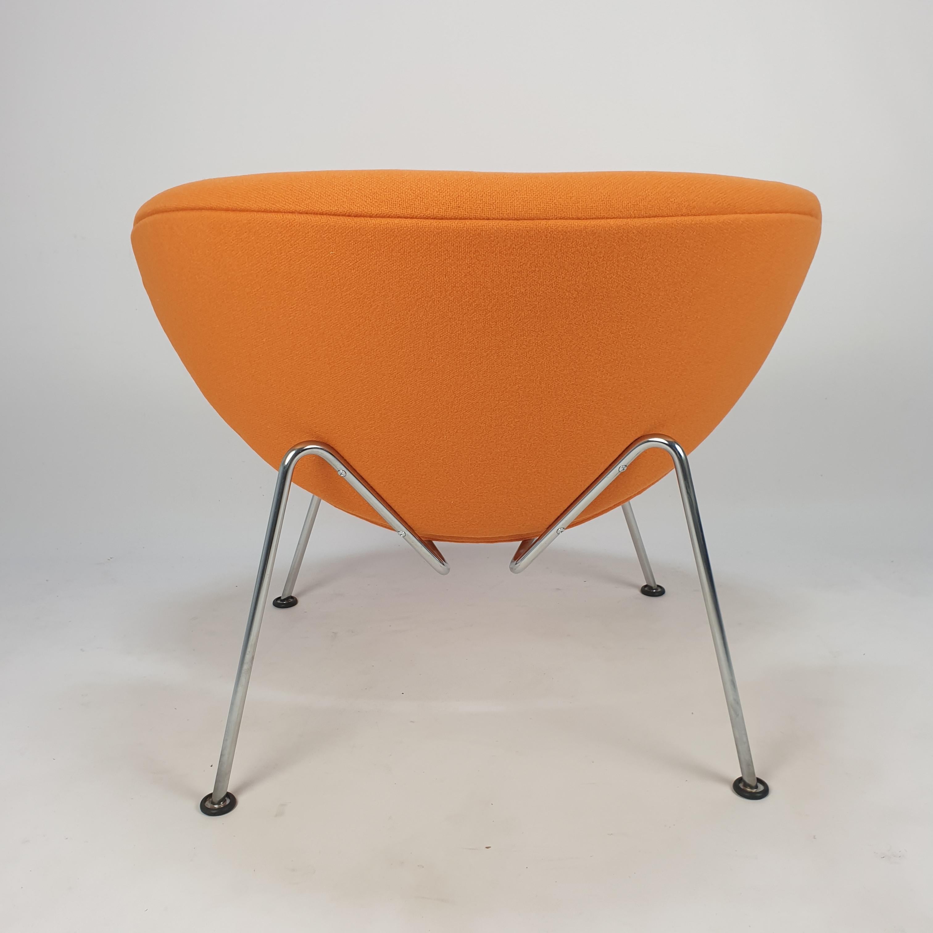 Mid Century Orange Slice Chair by Pierre Paulin for Artifort, 1980s In Excellent Condition In Oud Beijerland, NL