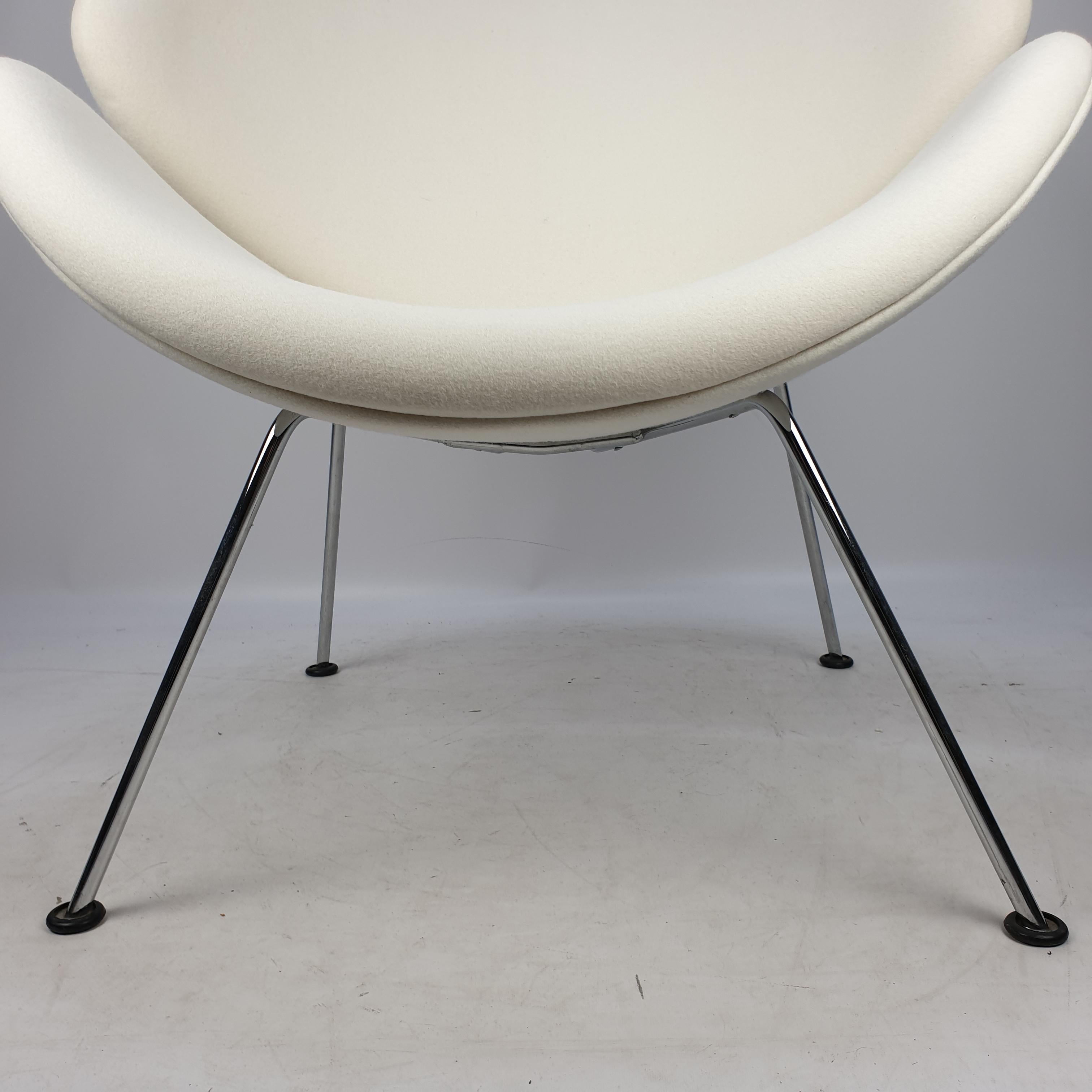 Metal Mid Century Orange Slice Chair by Pierre Paulin for Artifort, 1980s For Sale