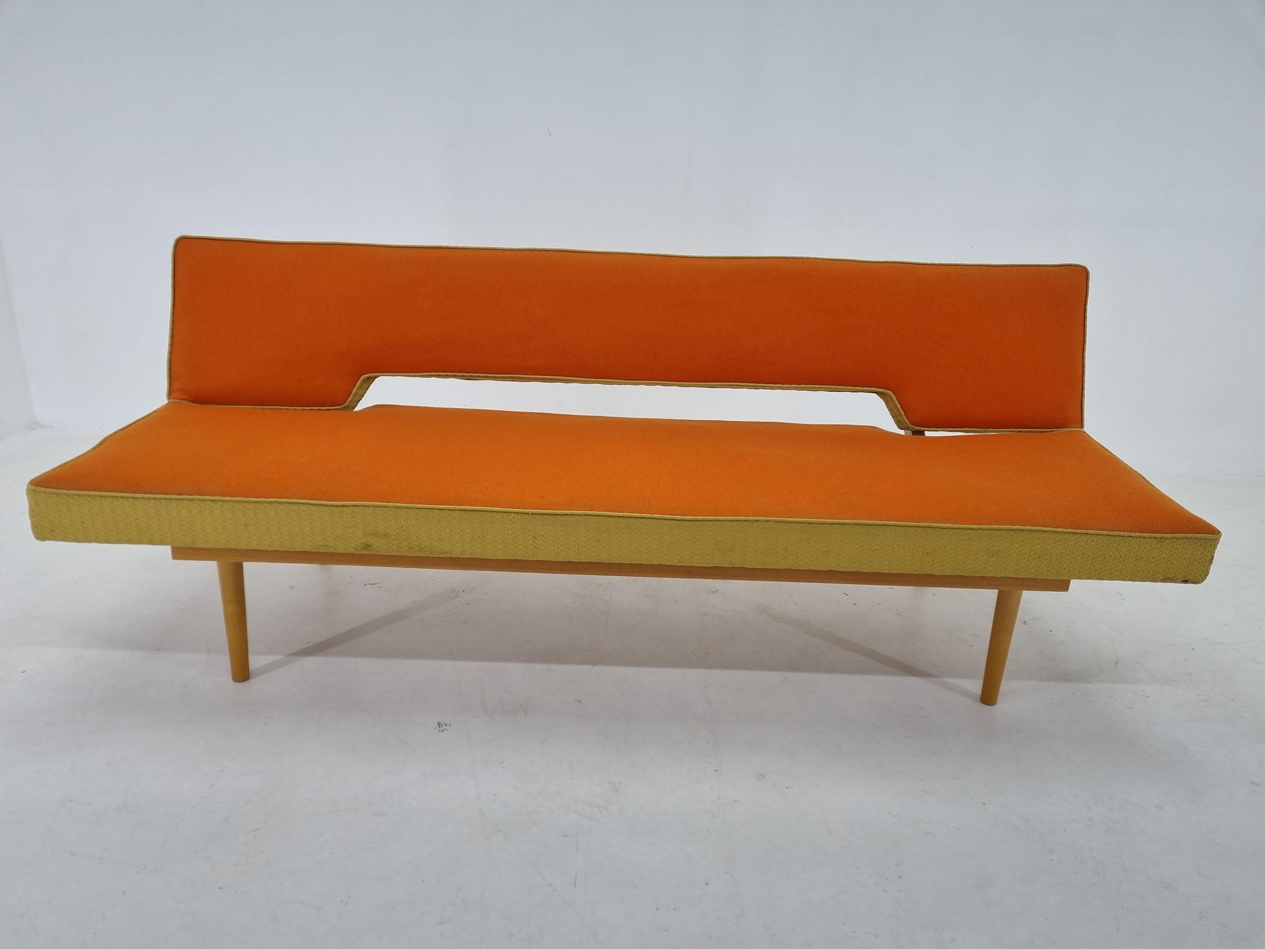 Mid Century Orange Sofa or Daybed Miroslav Navratil, Interier Praha, 1960s 5